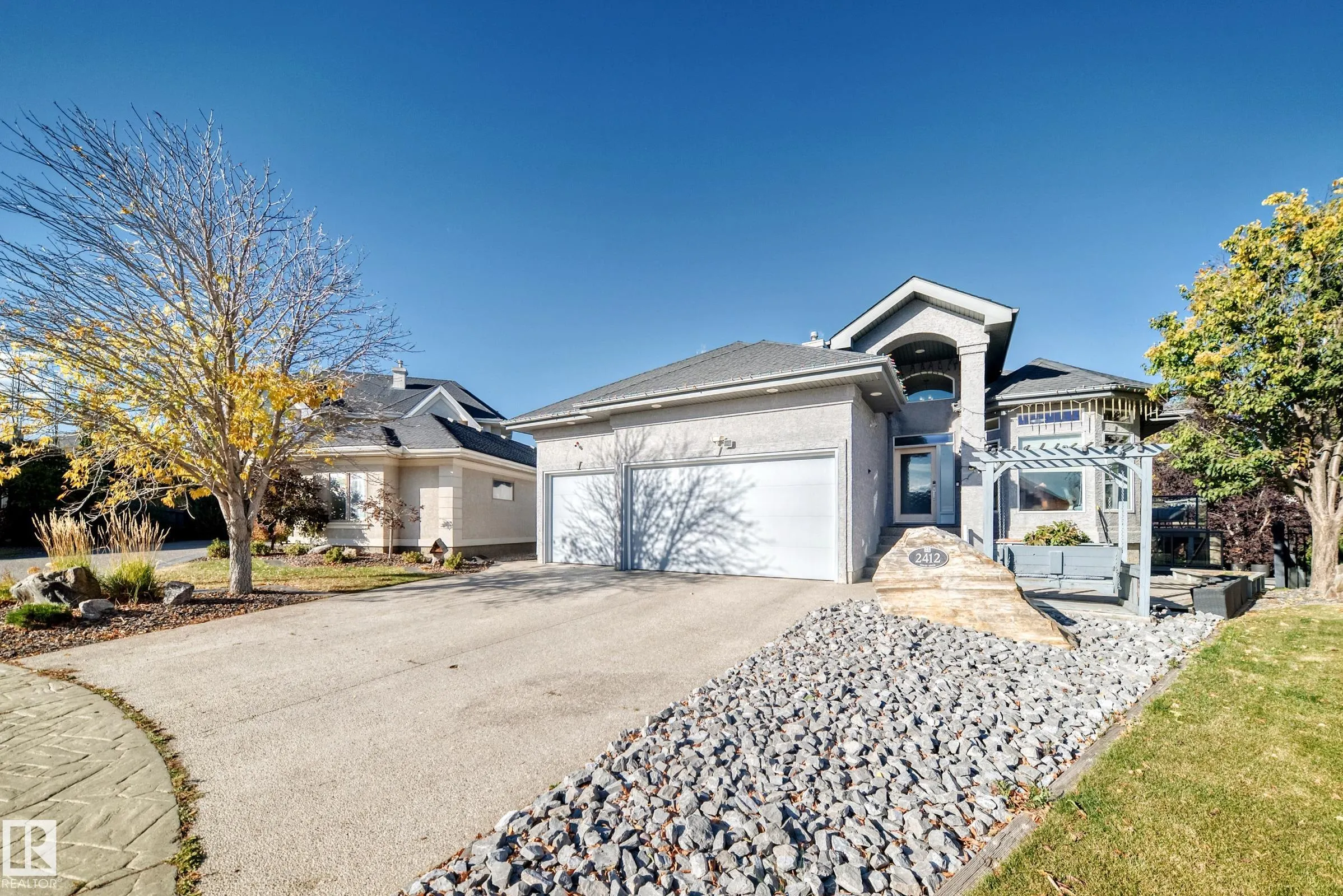 2412 TEGLER GREEN