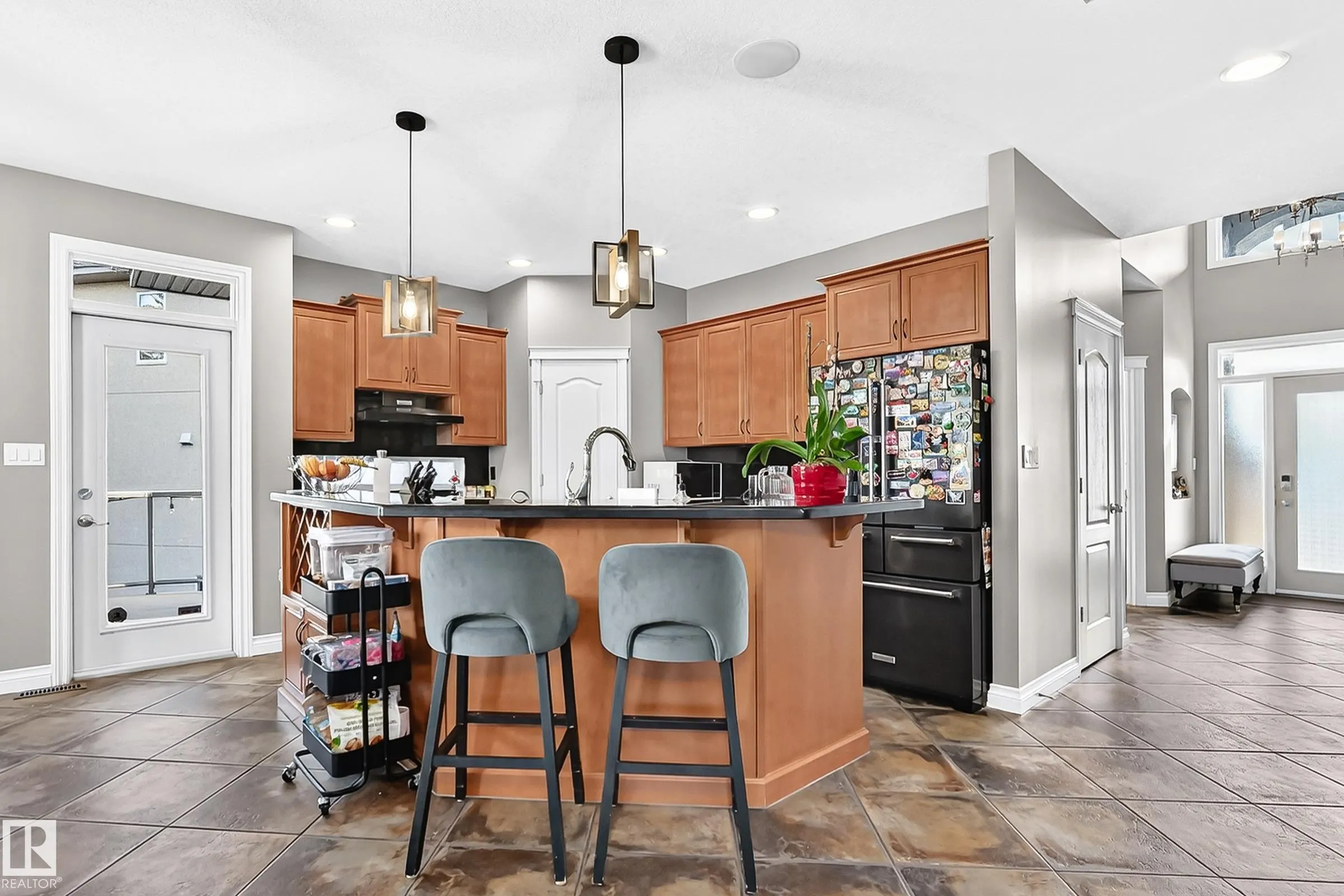2412 TEGLER GREEN