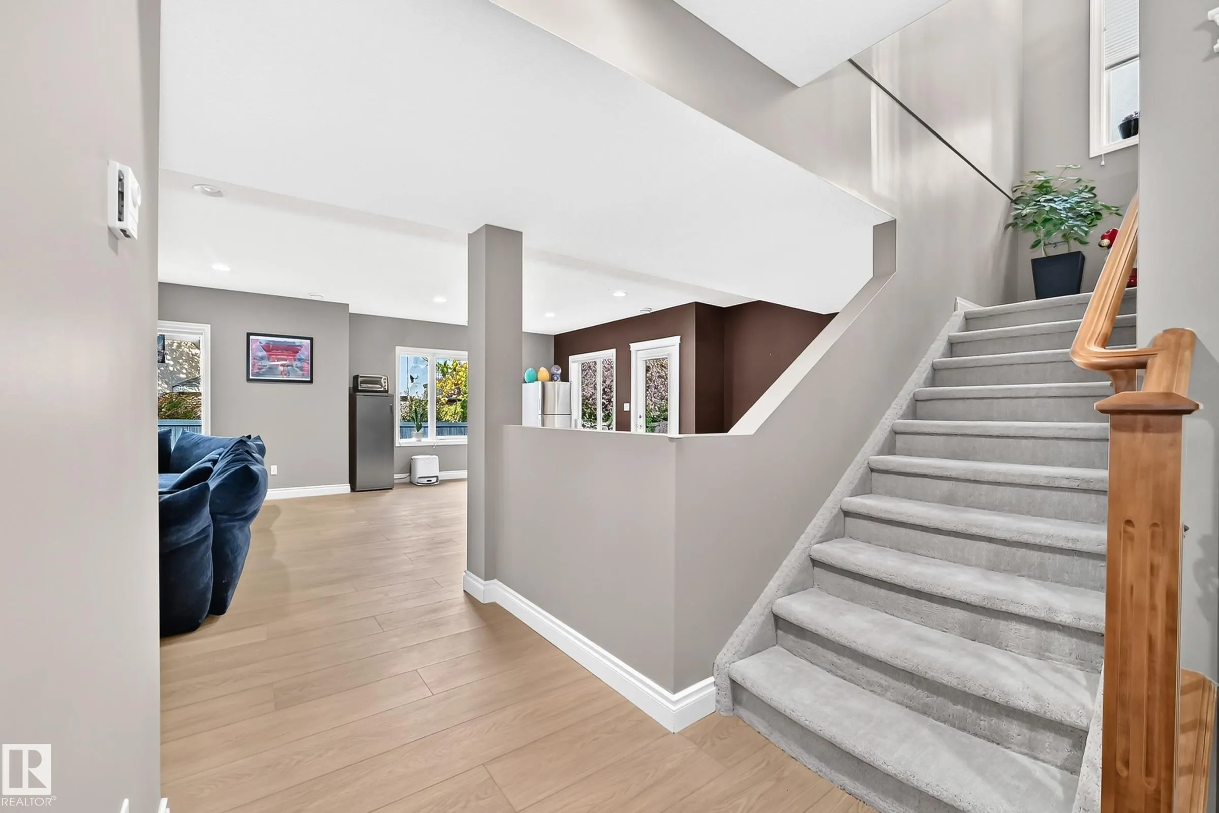 2412 TEGLER GREEN
