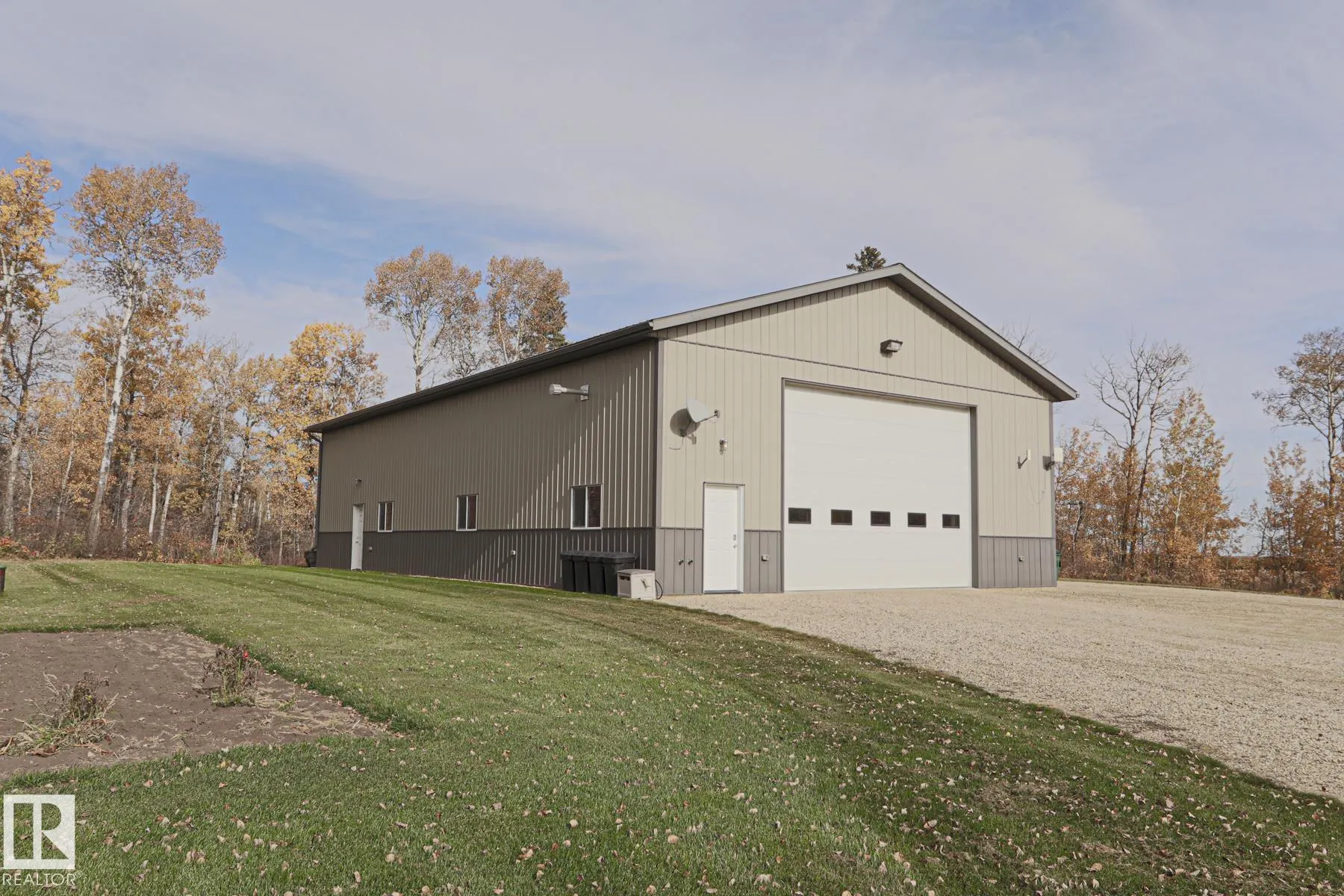 23237 TWP RD 490