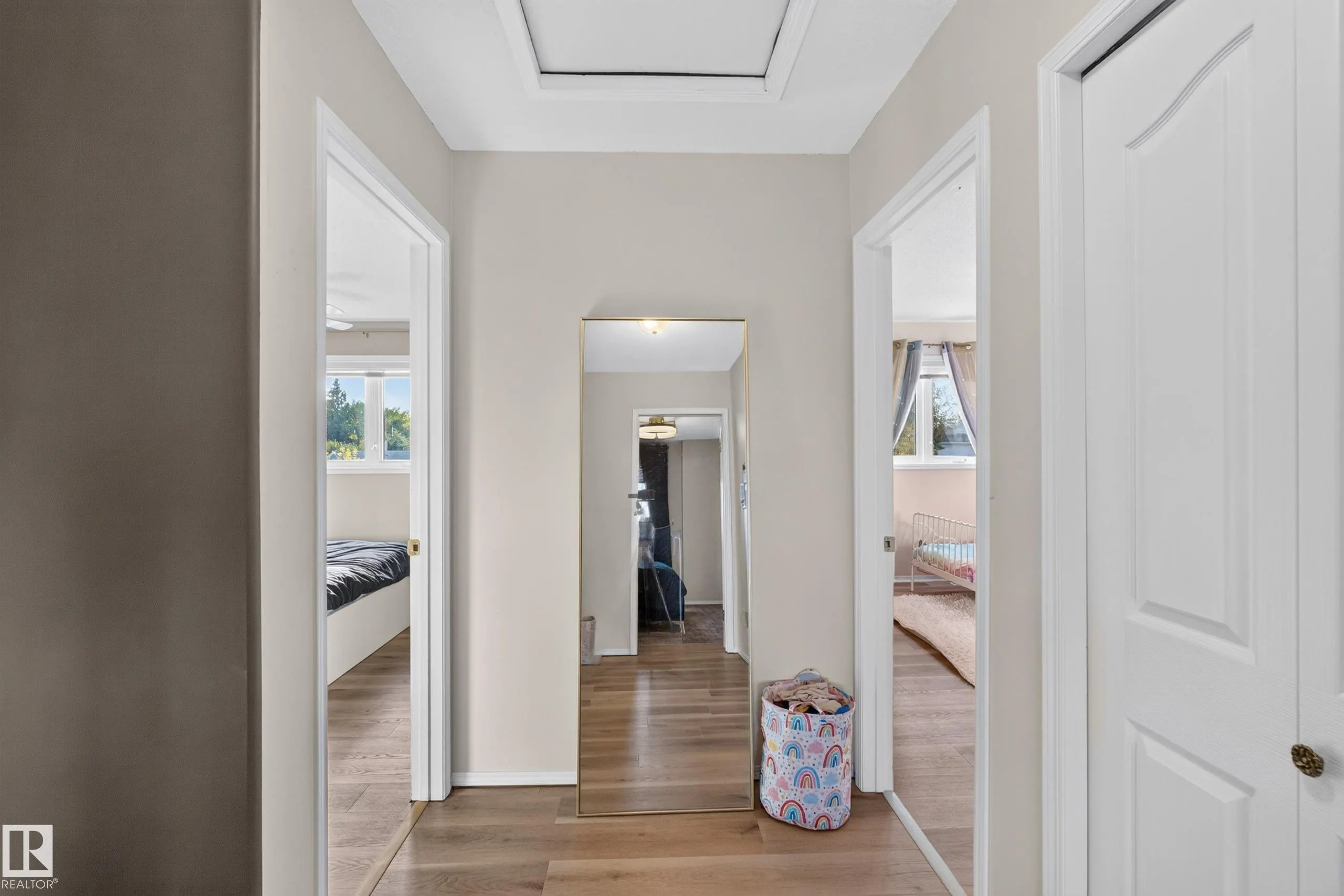 4721 52 Avenue