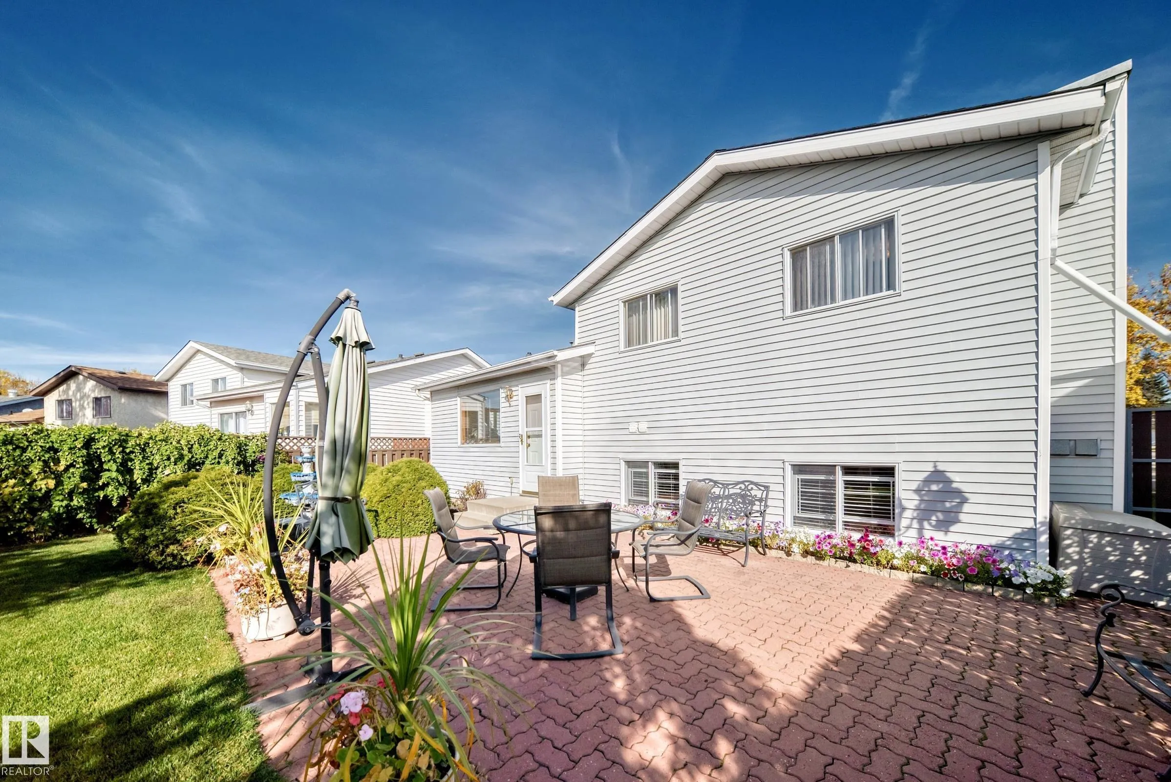 47 DEERBOURNE Drive