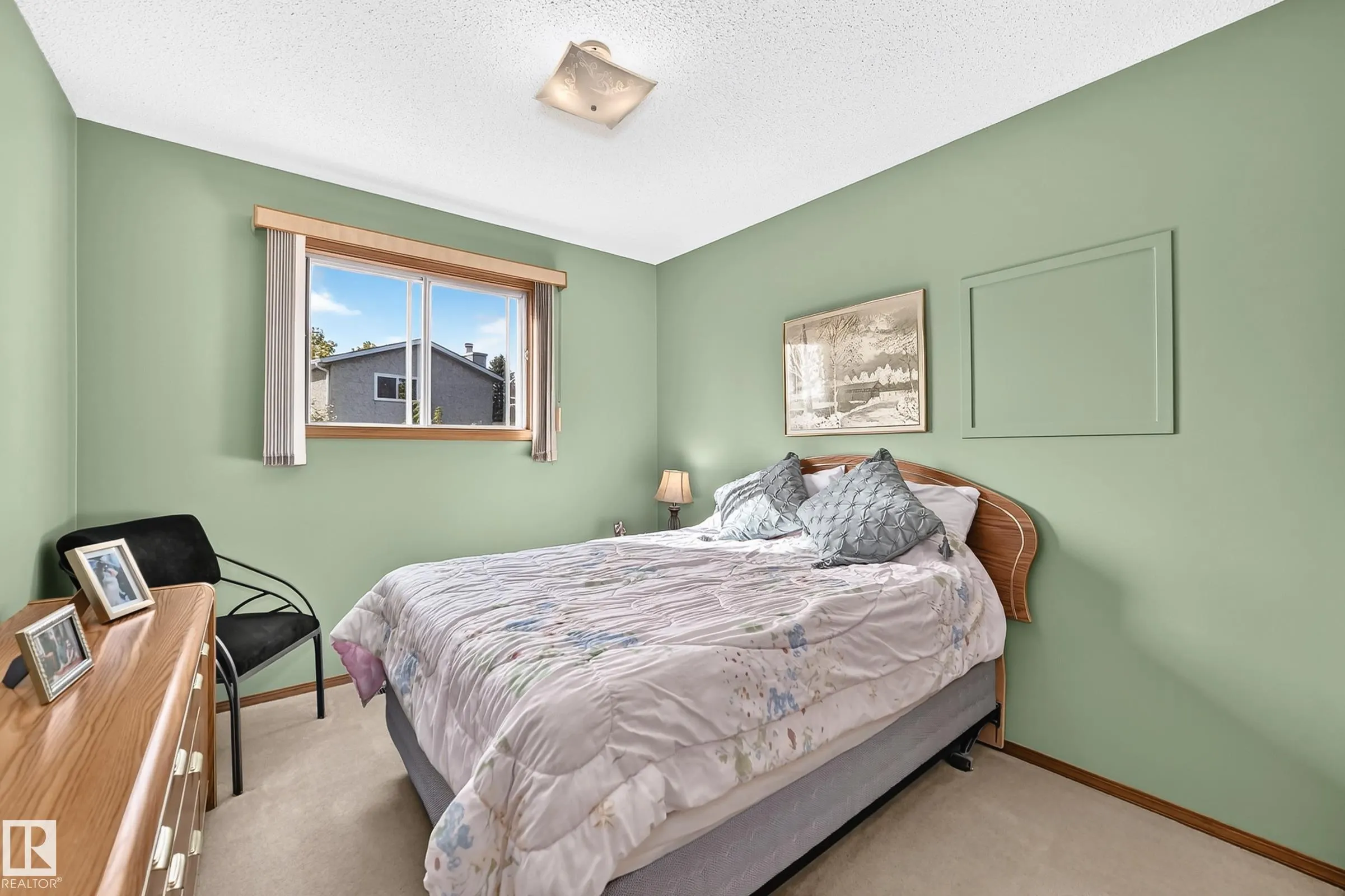 47 DEERBOURNE Drive