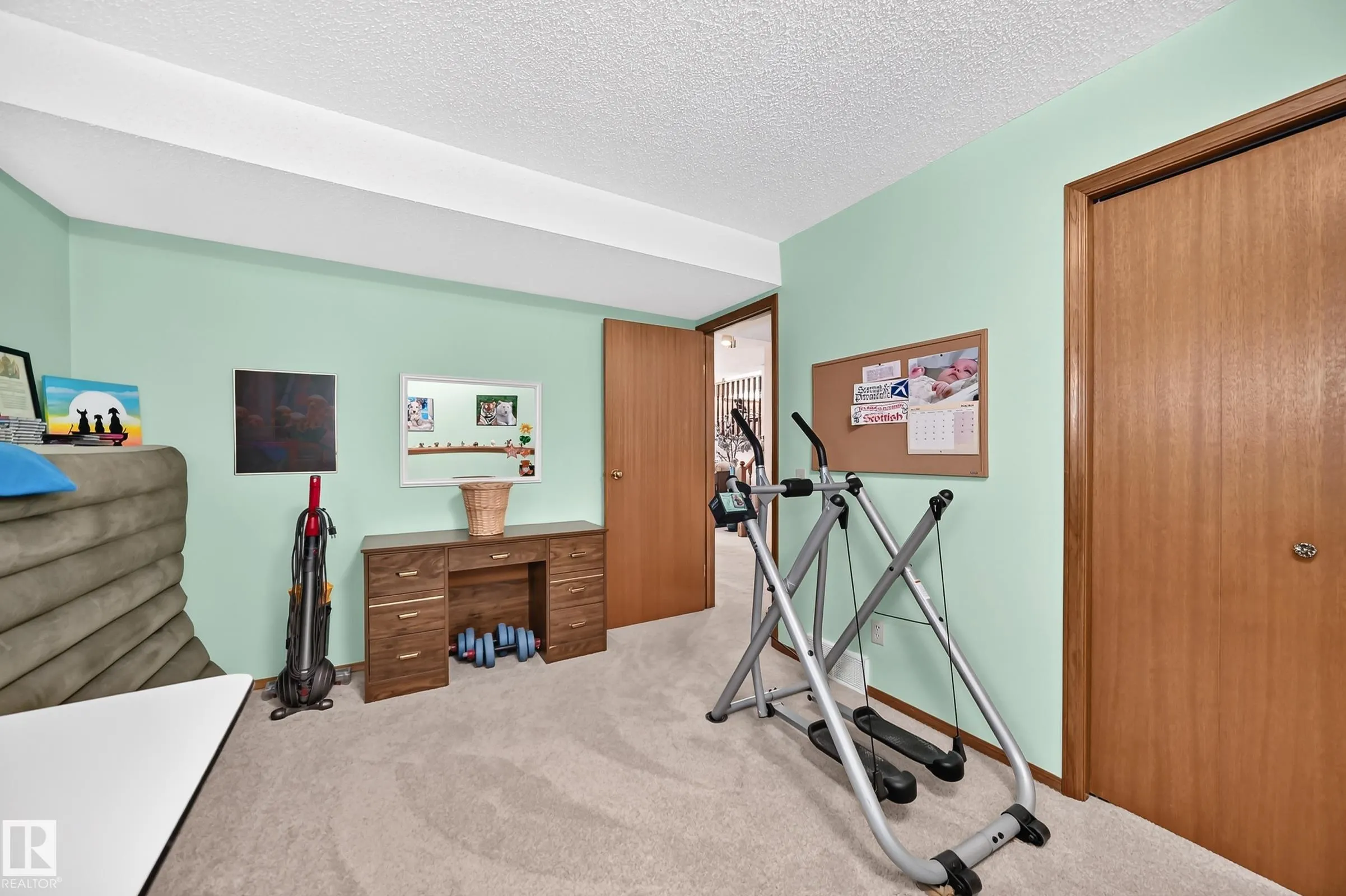 47 DEERBOURNE Drive