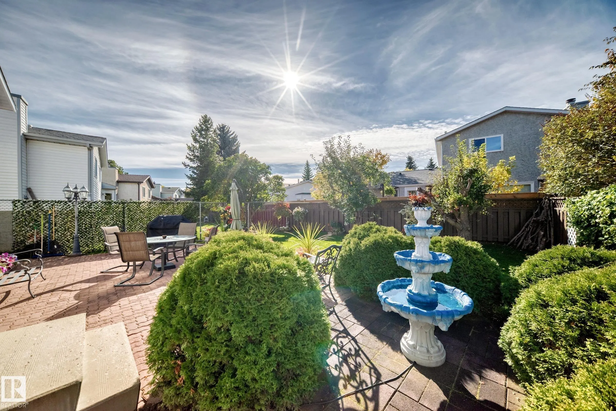 47 DEERBOURNE Drive