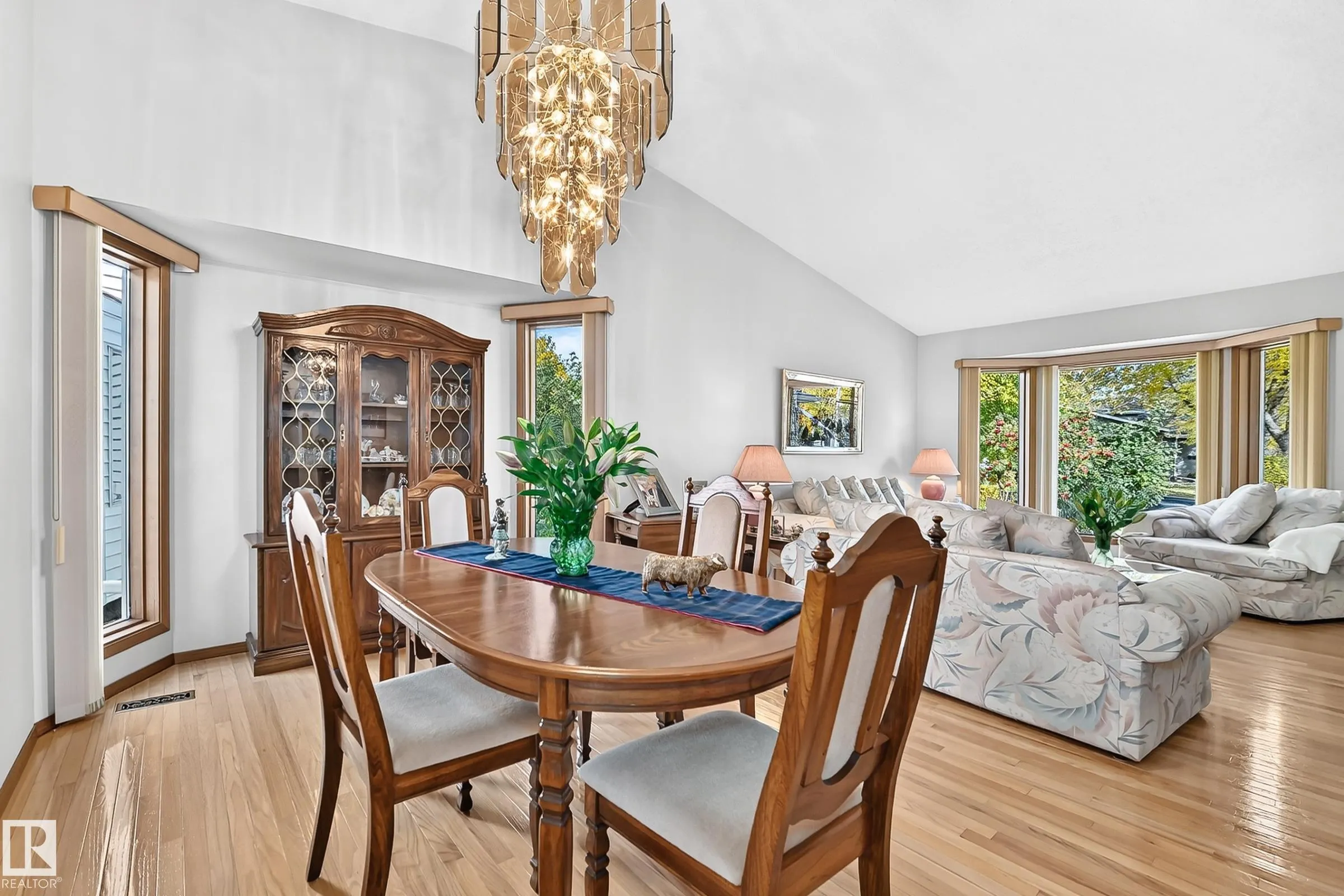 47 DEERBOURNE Drive