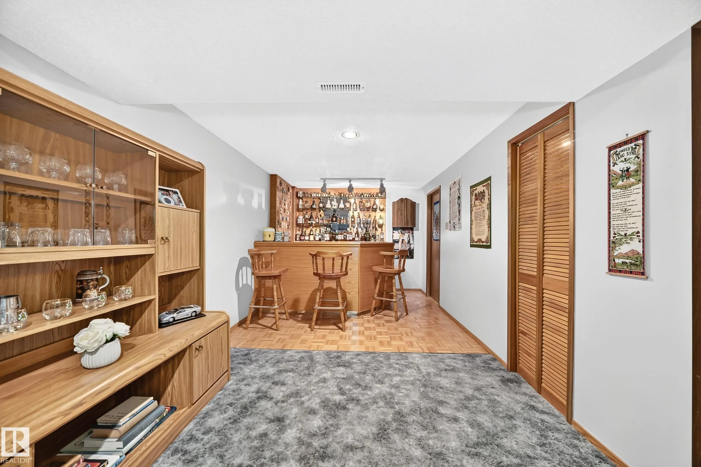 47 DEERBOURNE Drive