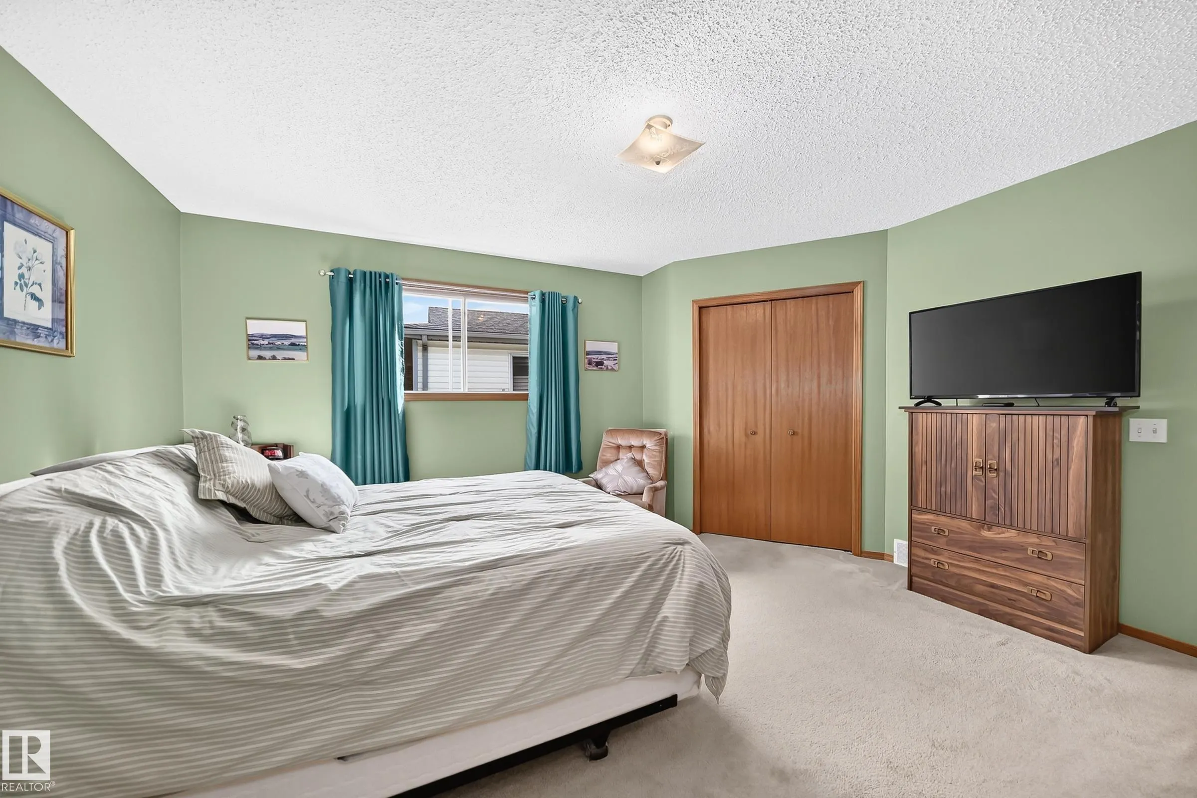 47 DEERBOURNE Drive