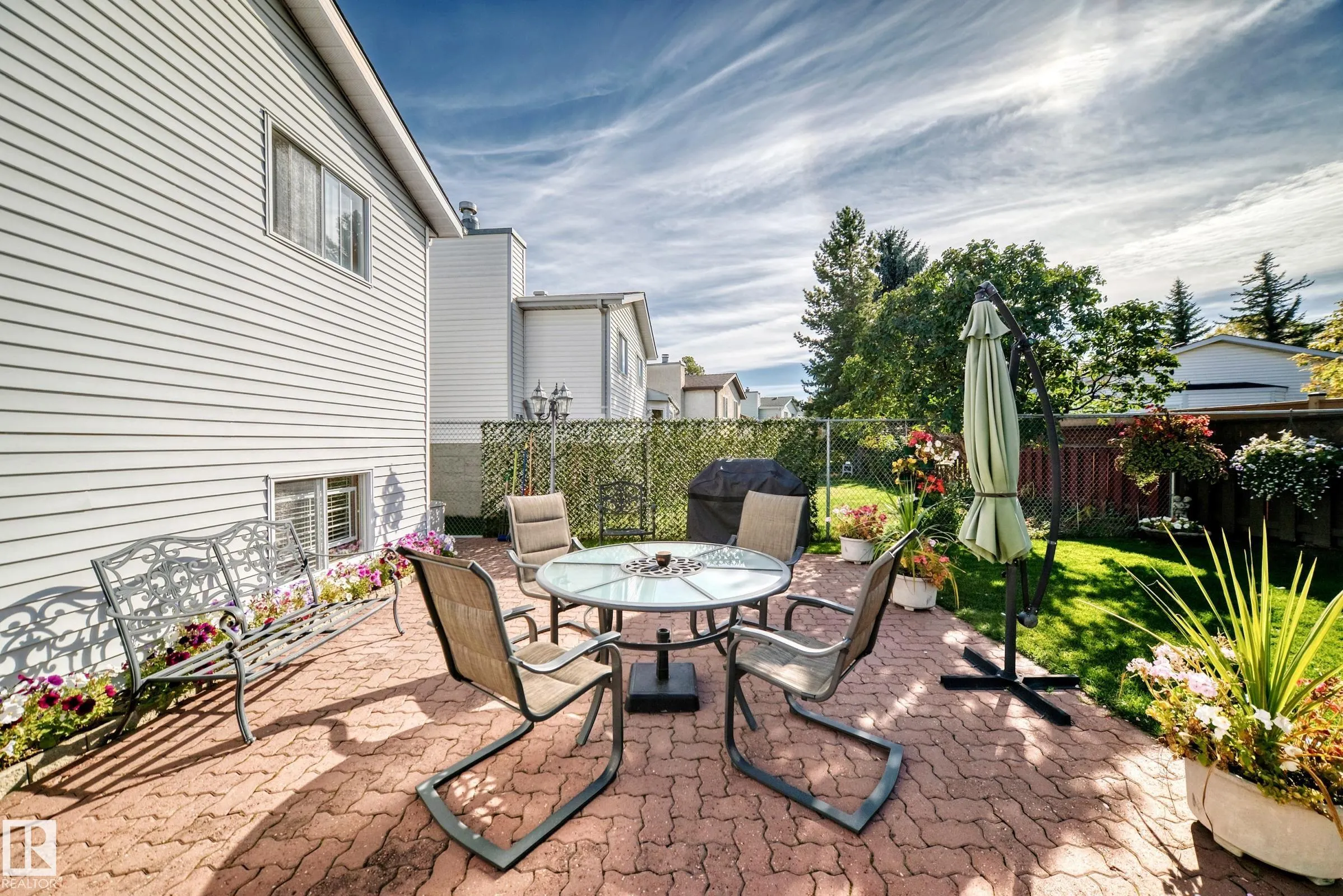 47 DEERBOURNE Drive
