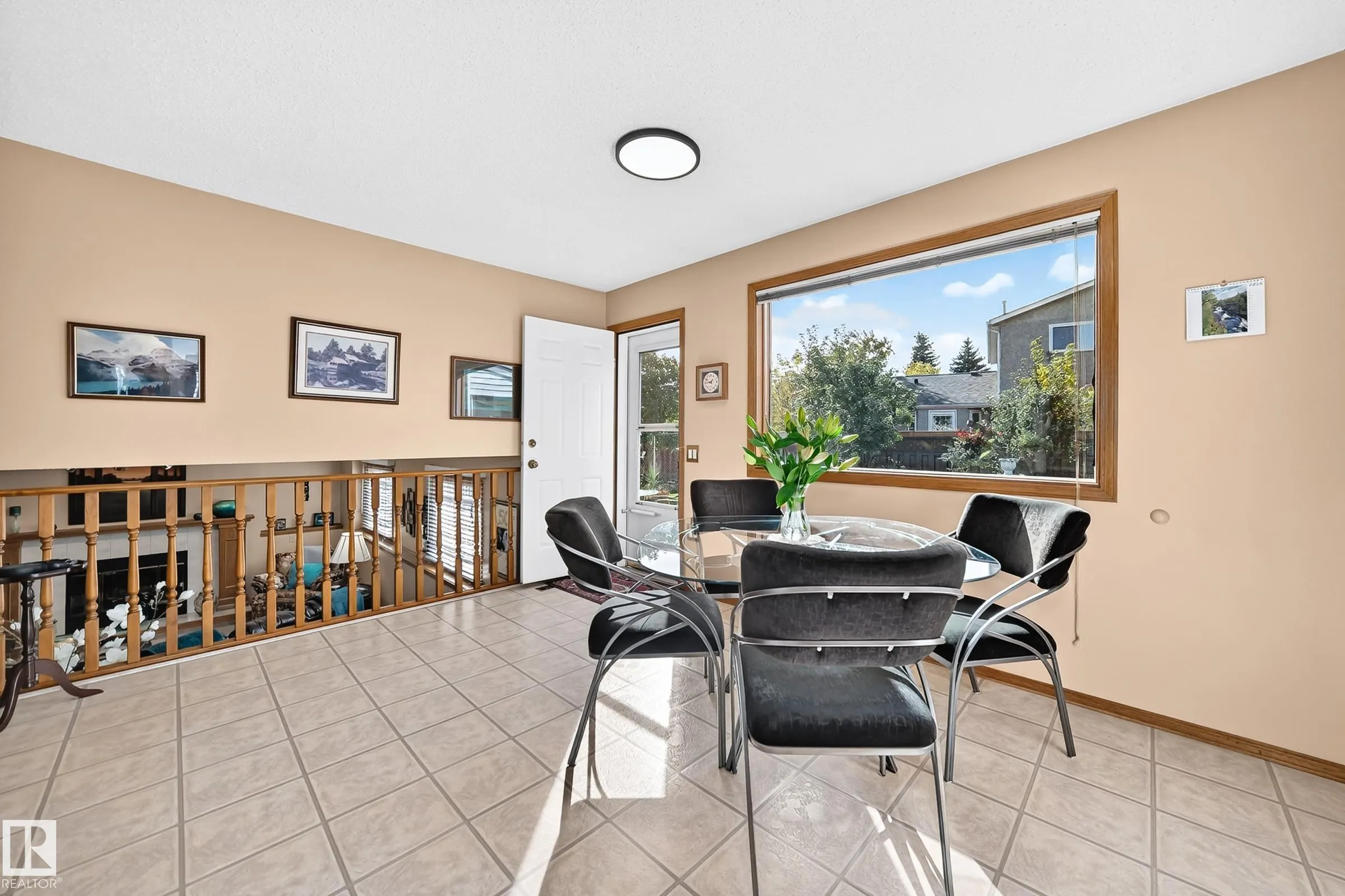 47 DEERBOURNE Drive