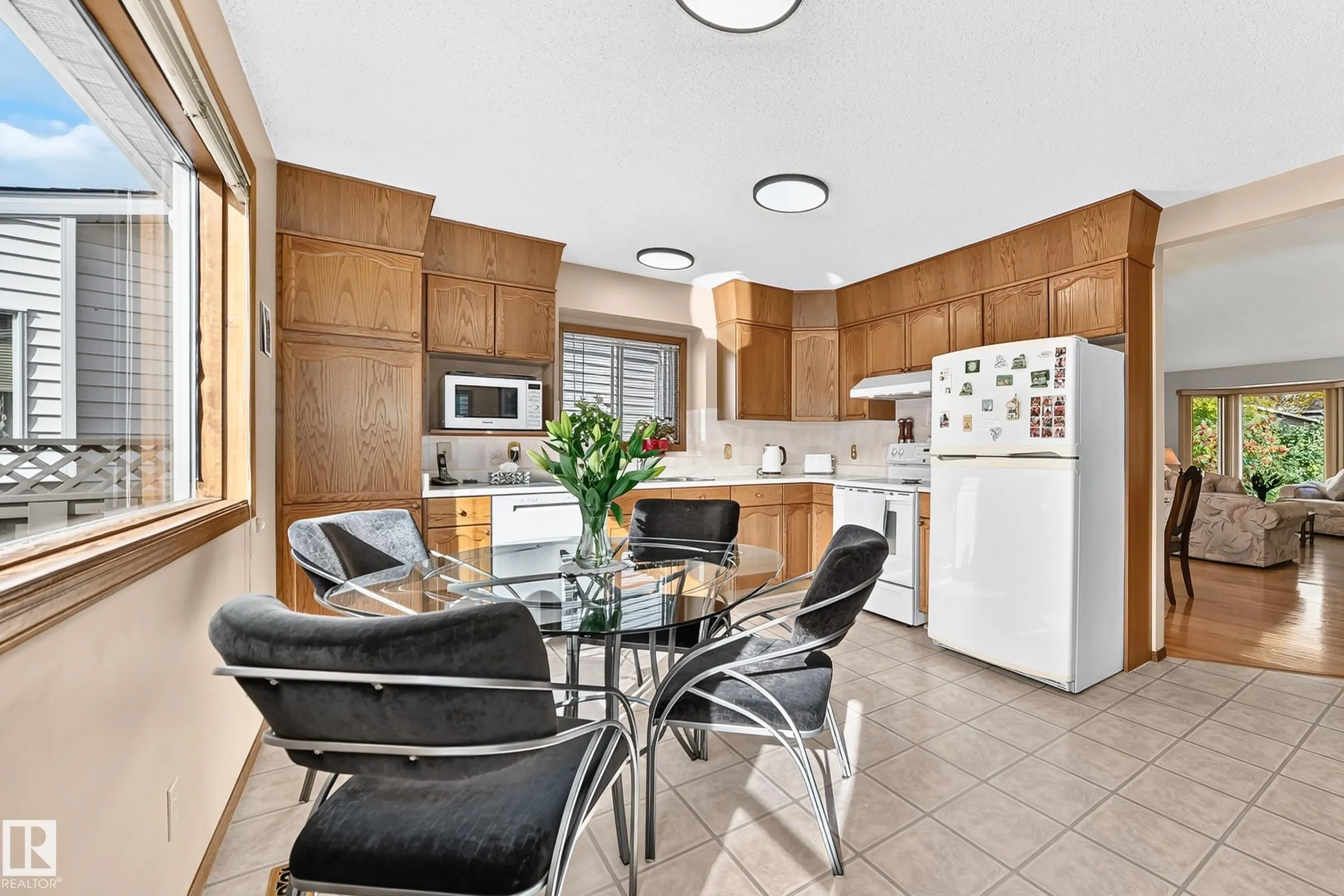 47 DEERBOURNE Drive