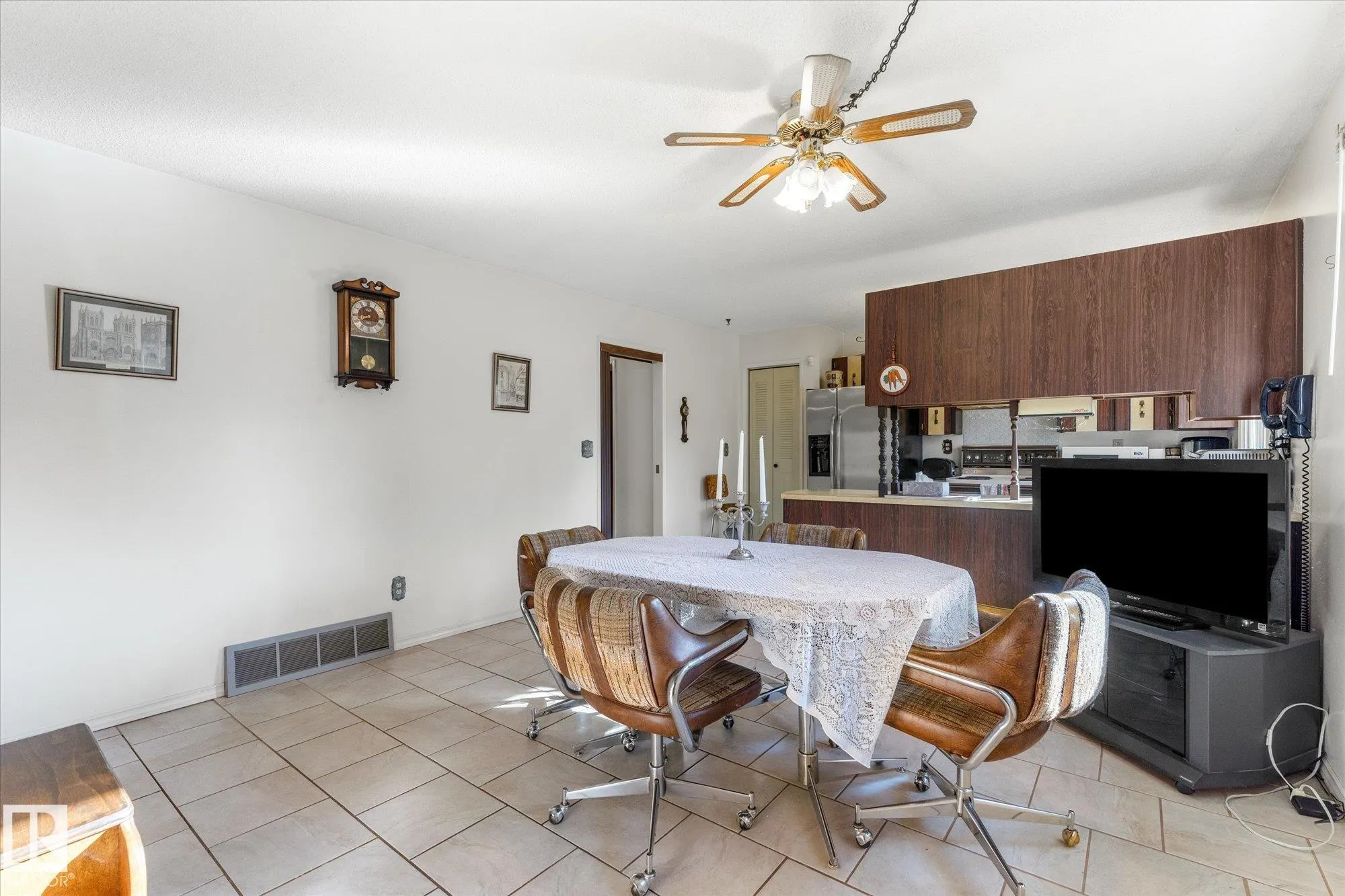 68 51404 RGE ROAD 264