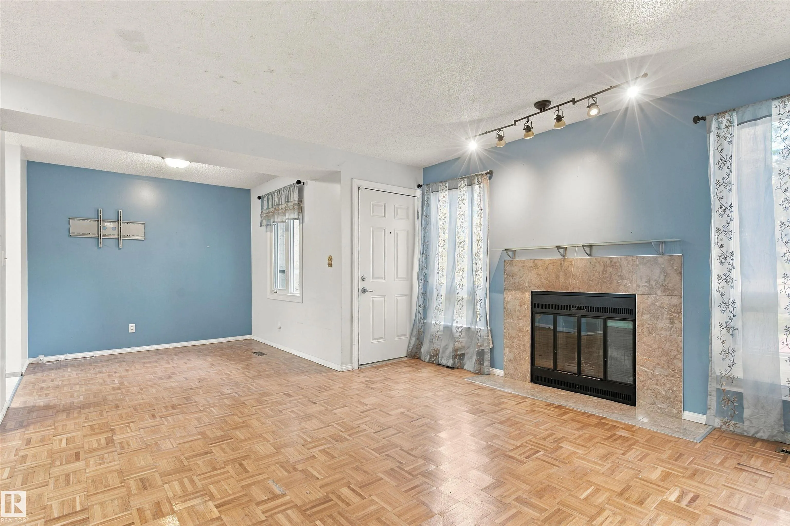 10619 BEAUMARIS Road