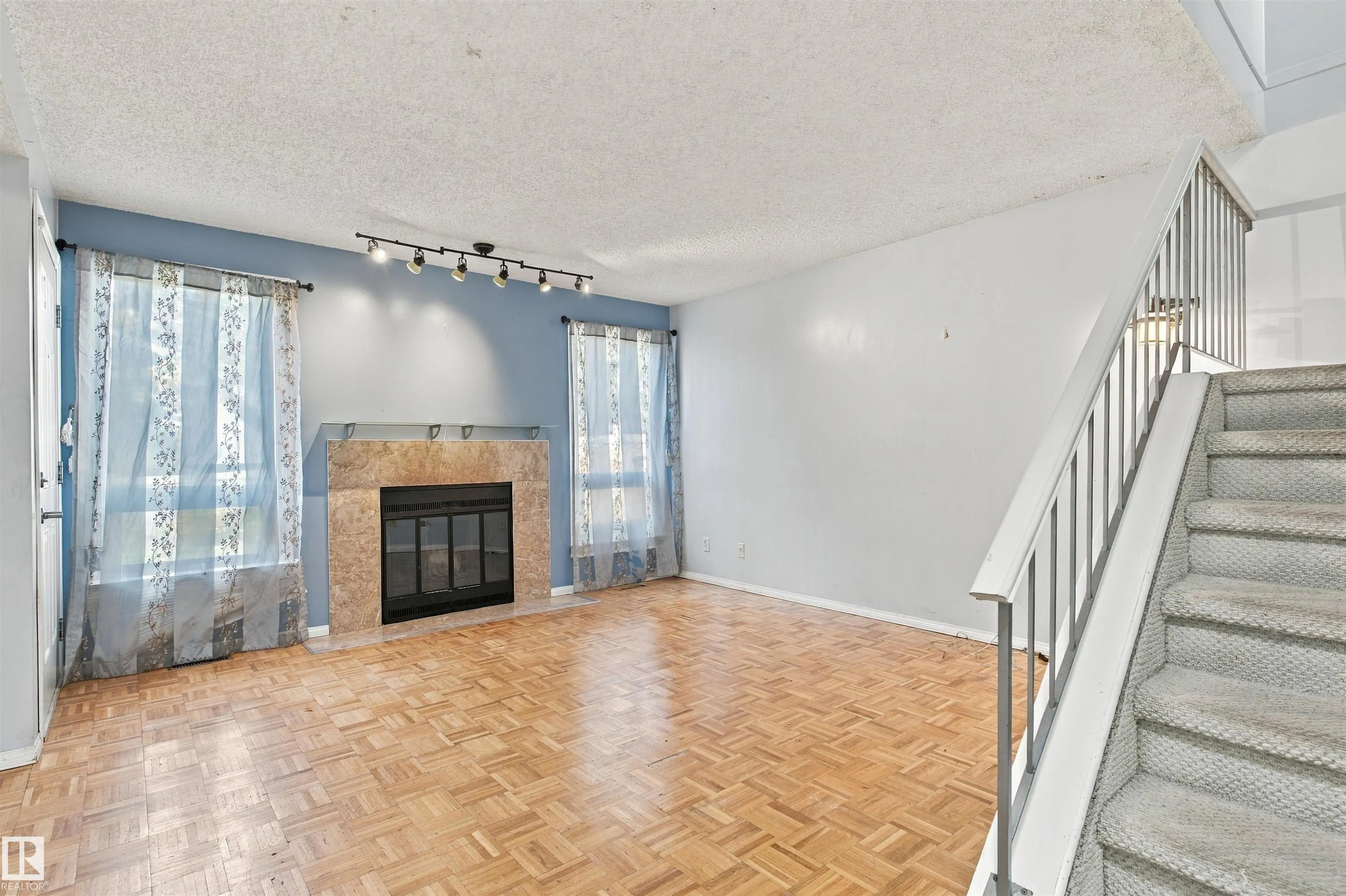 10619 BEAUMARIS Road