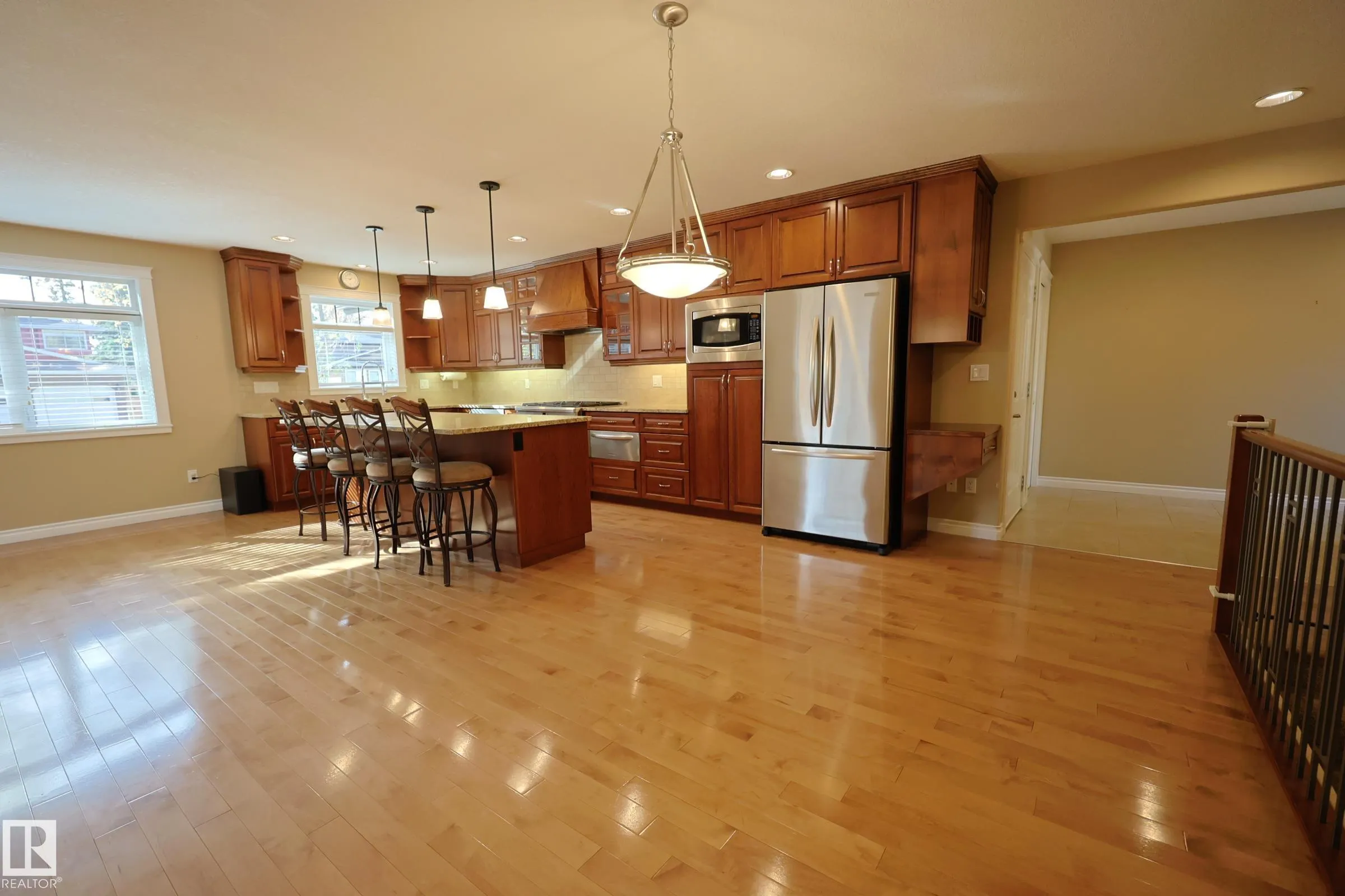 53 BUTTERFIELD Crescent
