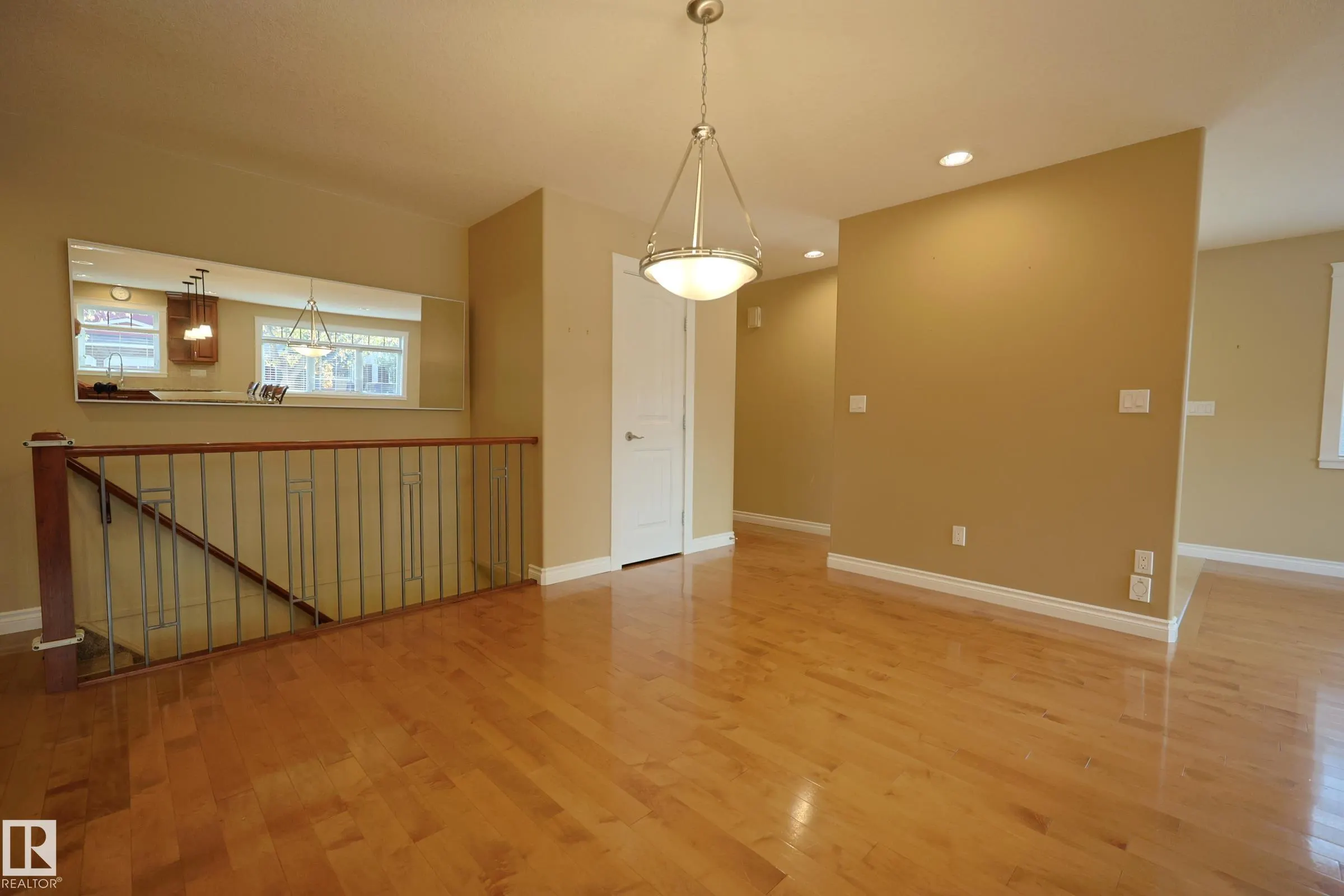 53 BUTTERFIELD Crescent