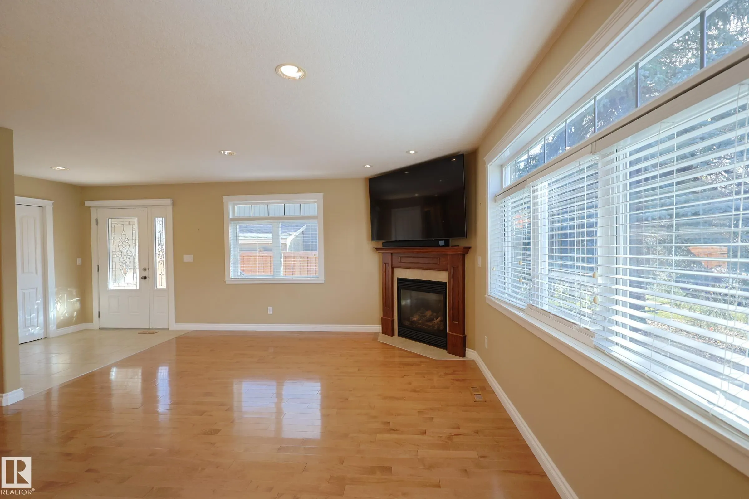 53 BUTTERFIELD Crescent