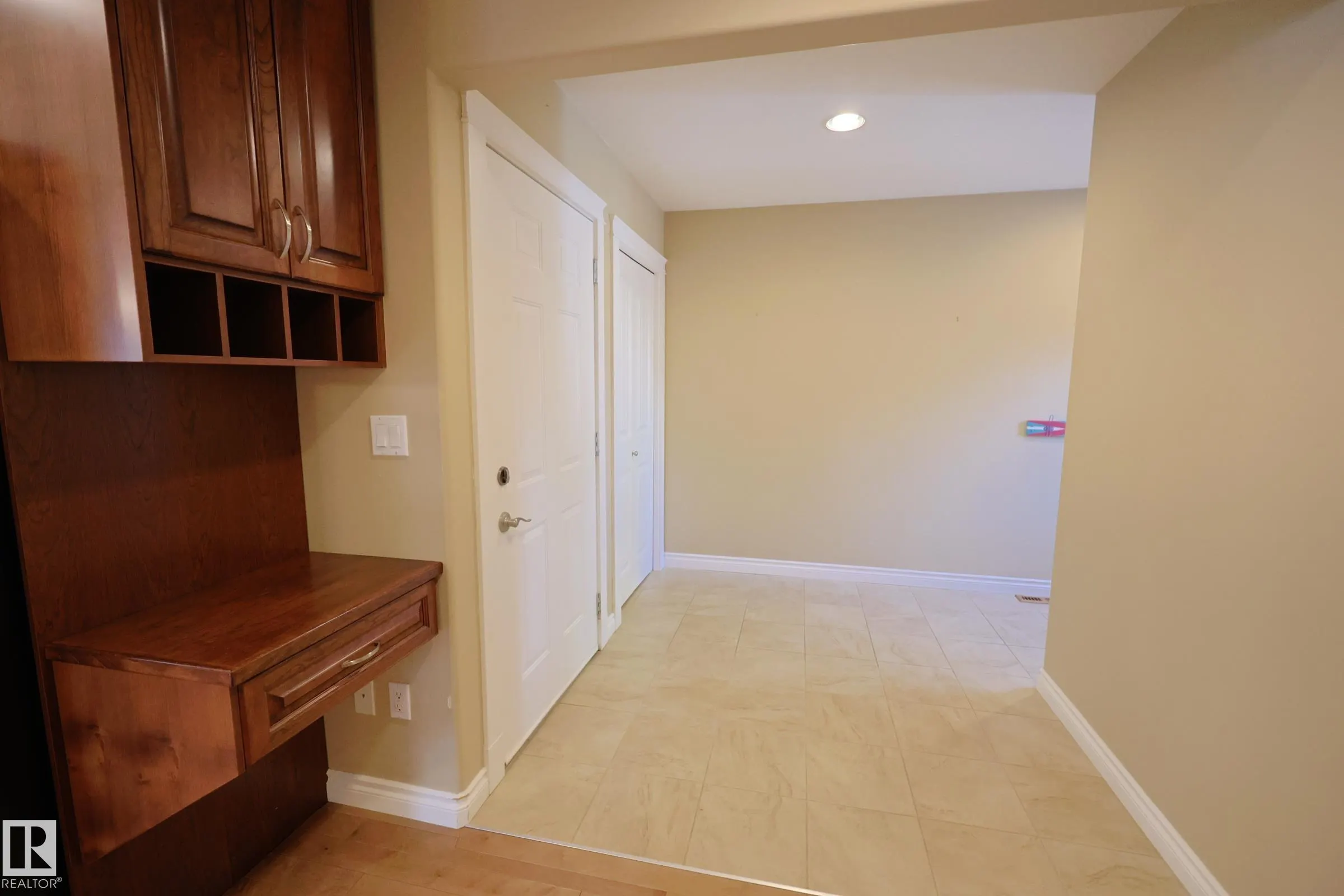 53 BUTTERFIELD Crescent