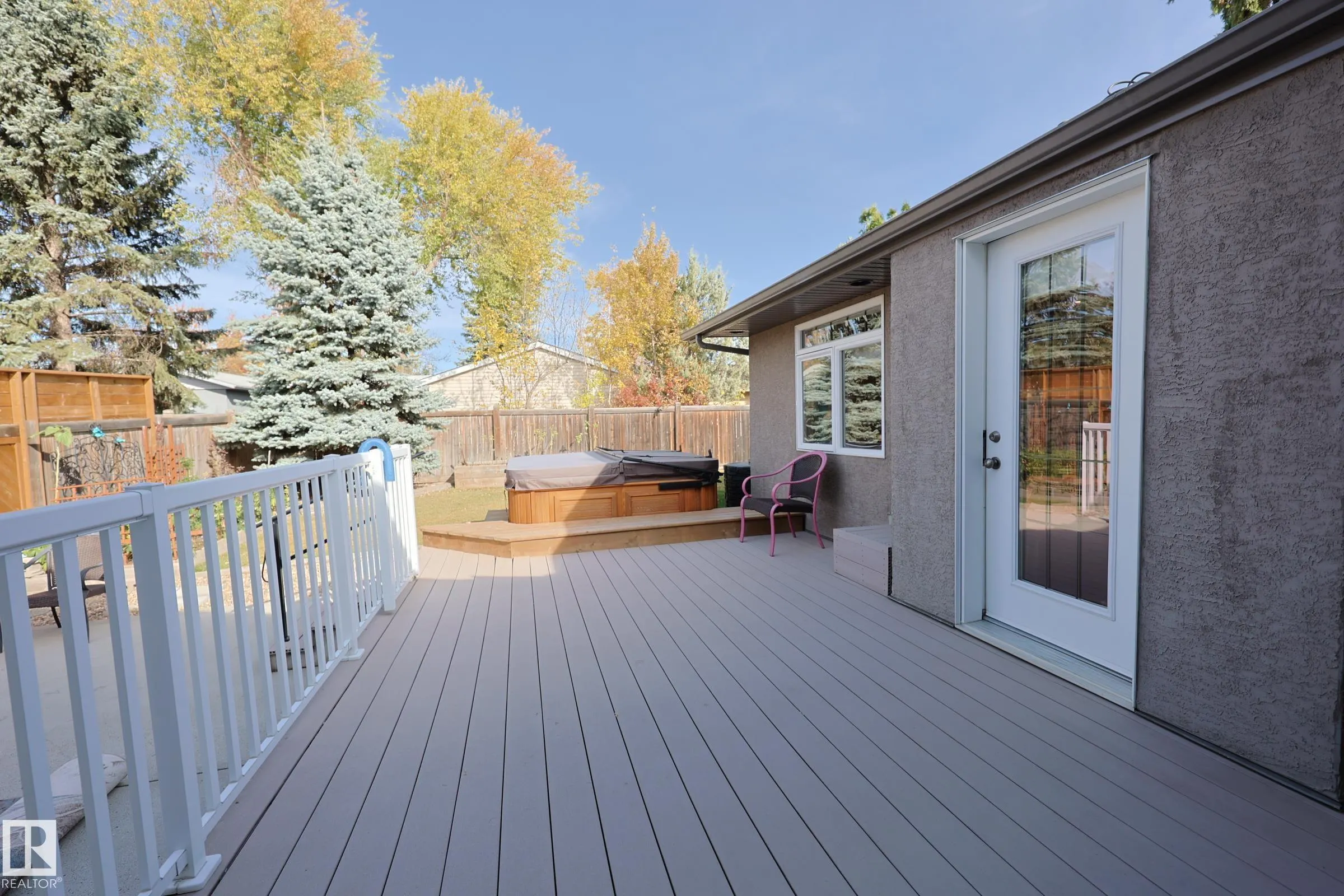 53 BUTTERFIELD Crescent