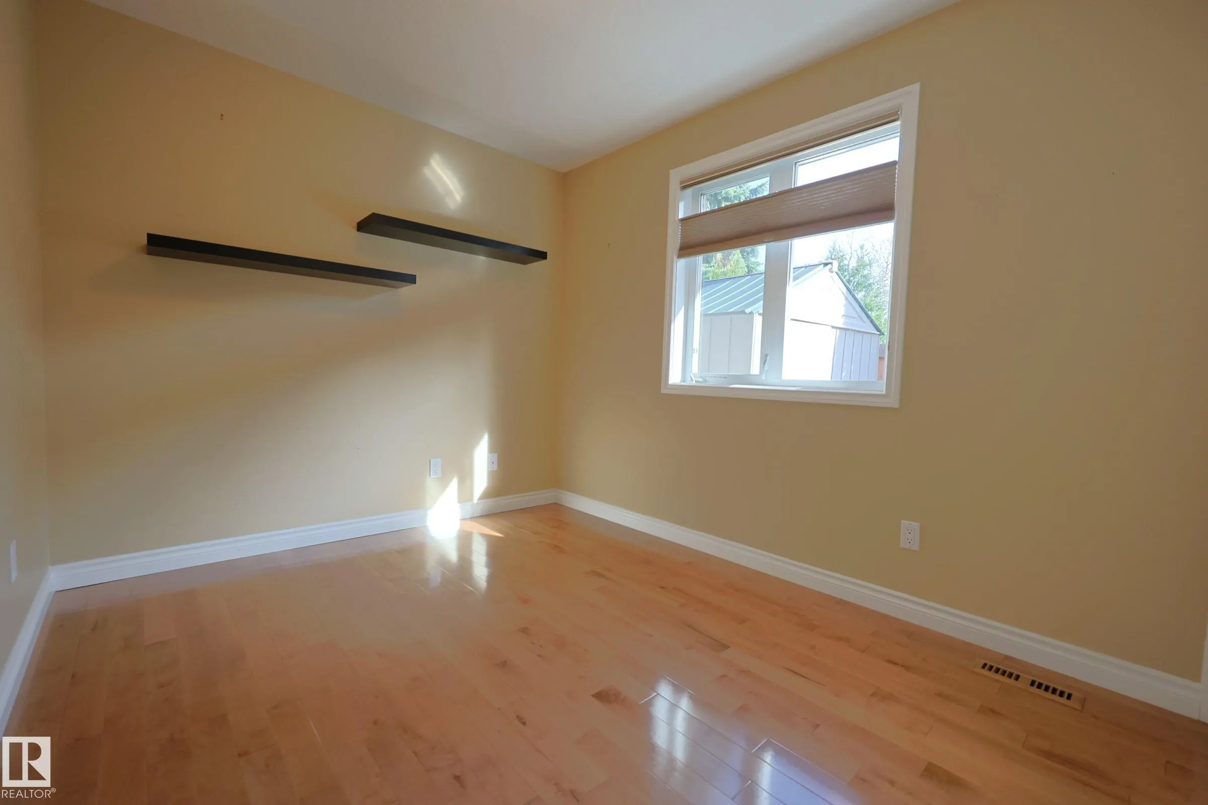 53 BUTTERFIELD Crescent