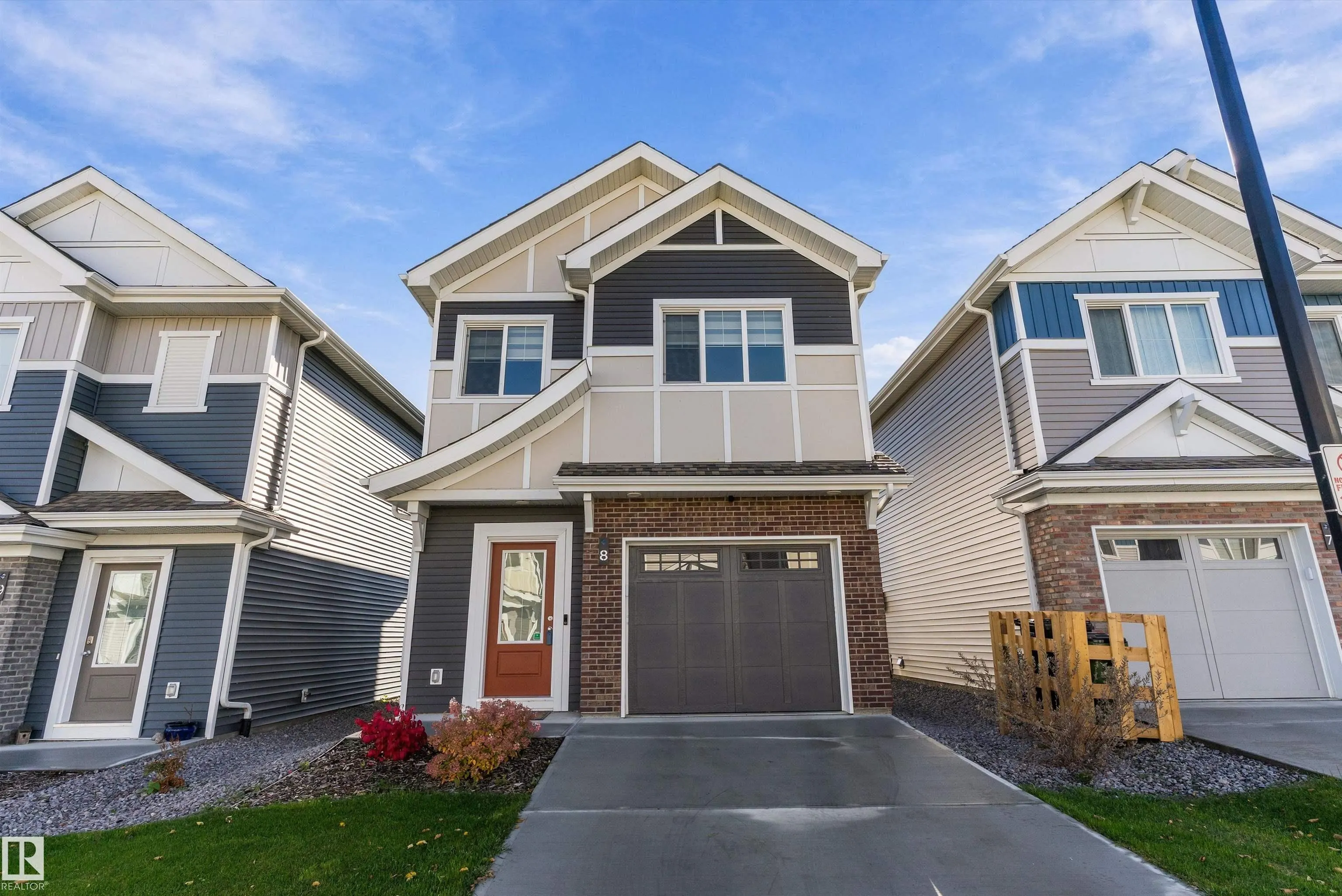 13119 209 Street