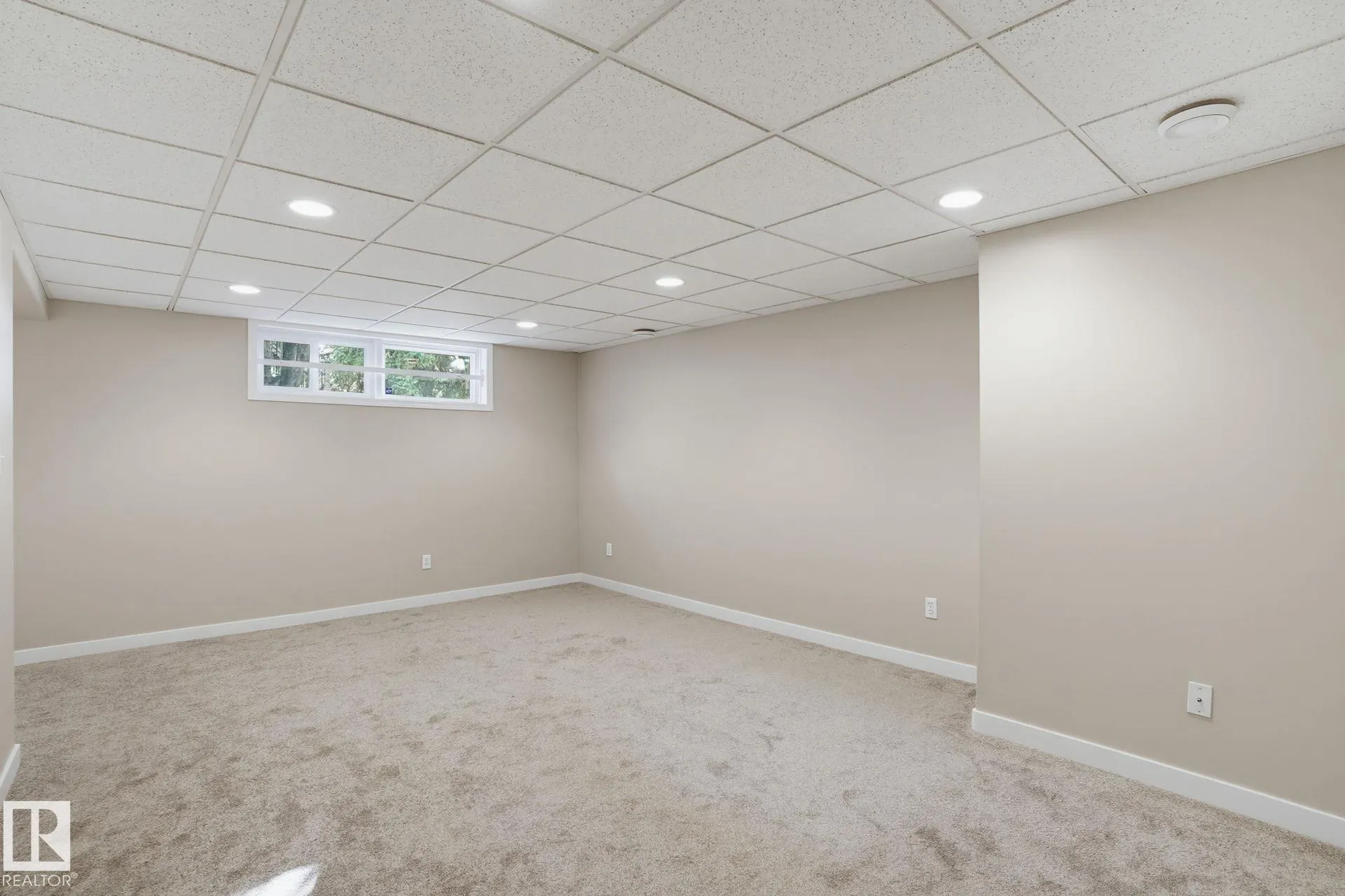 10807 134 Street