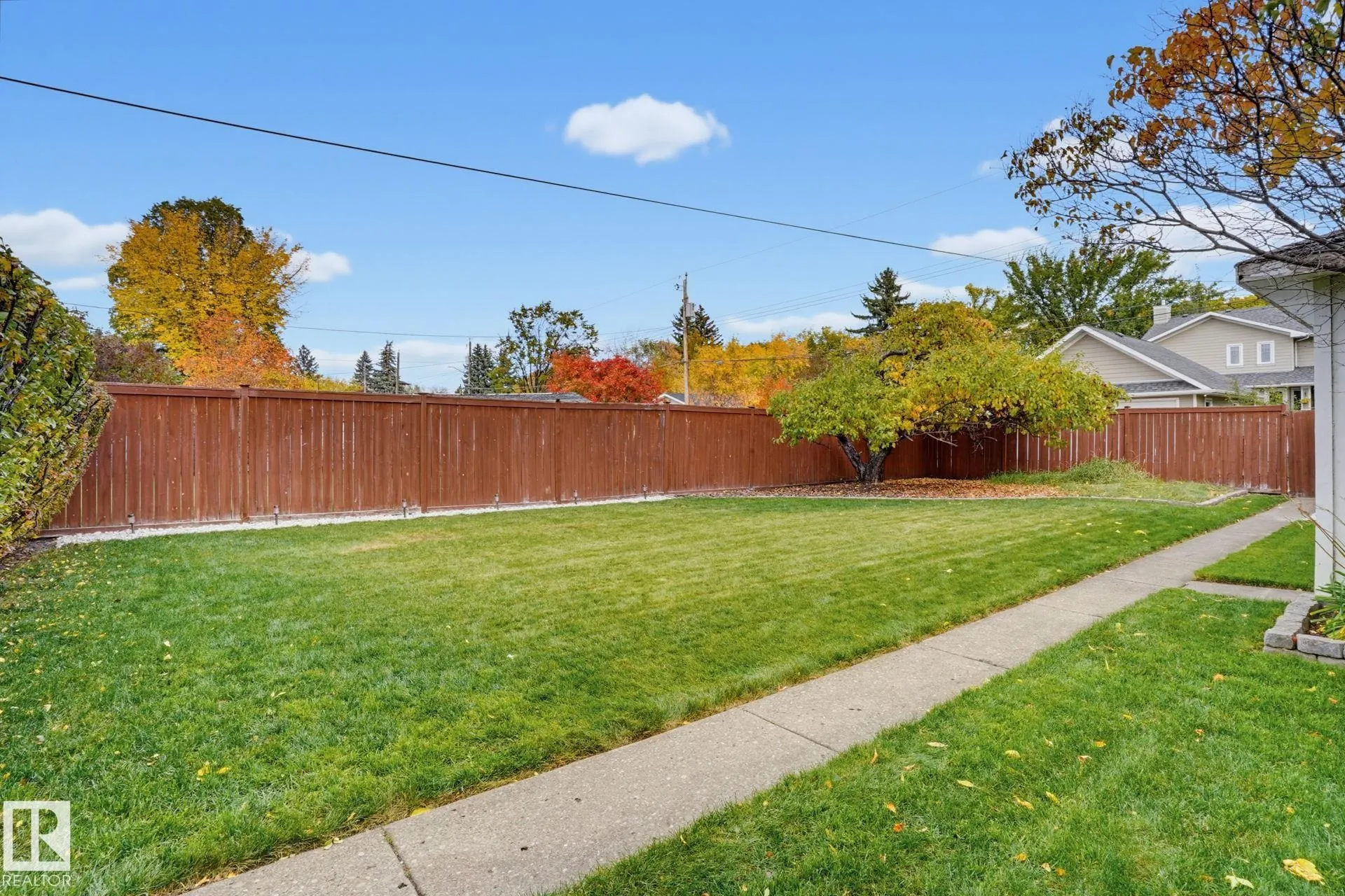 10807 134 Street