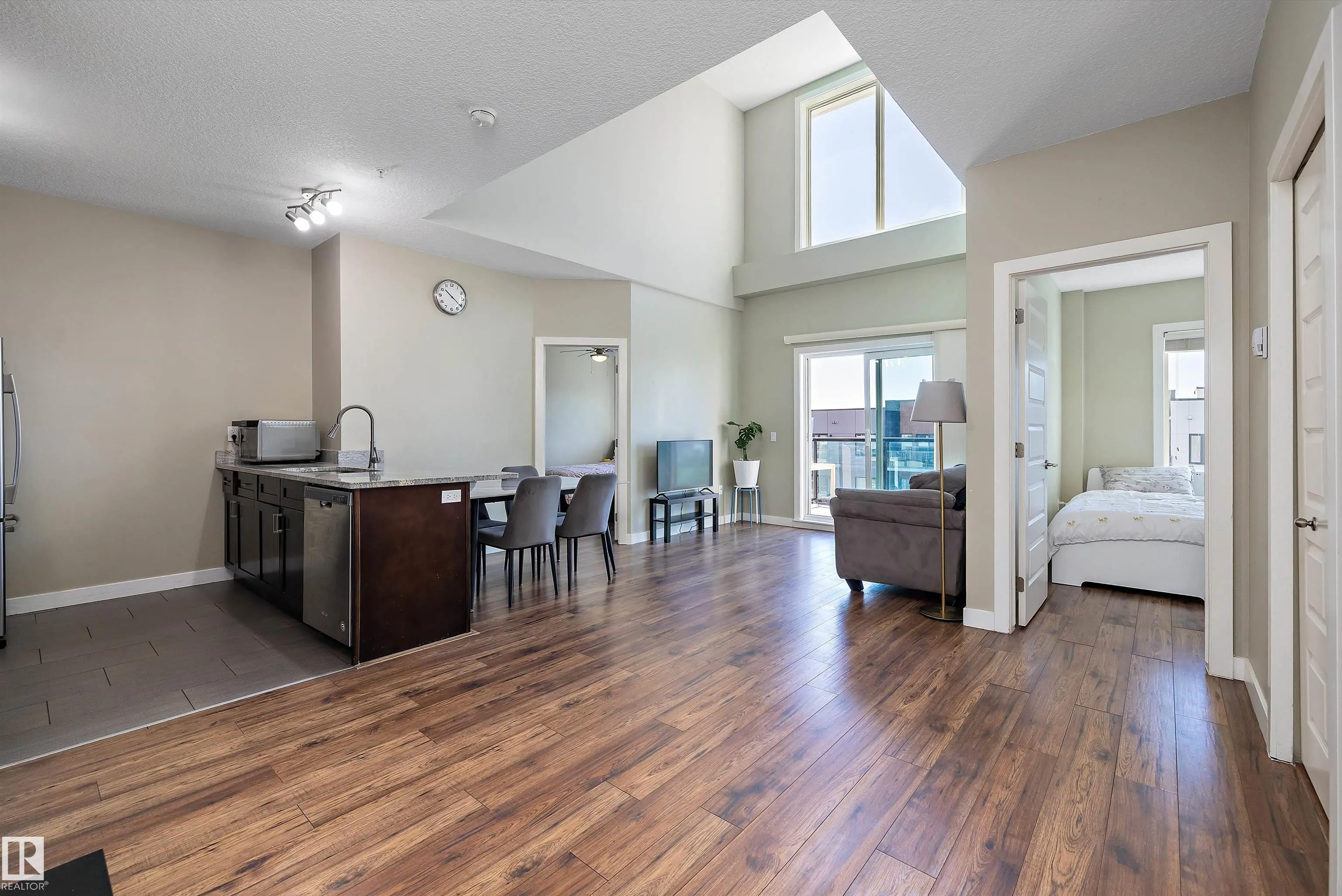 1238 WINDERMERE Way