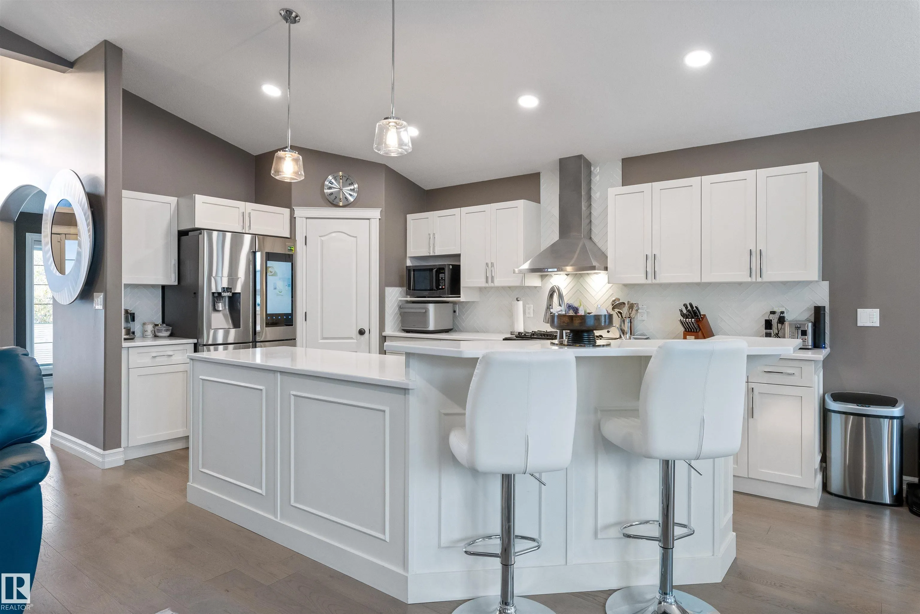 2172 BRENNAN Crescent
