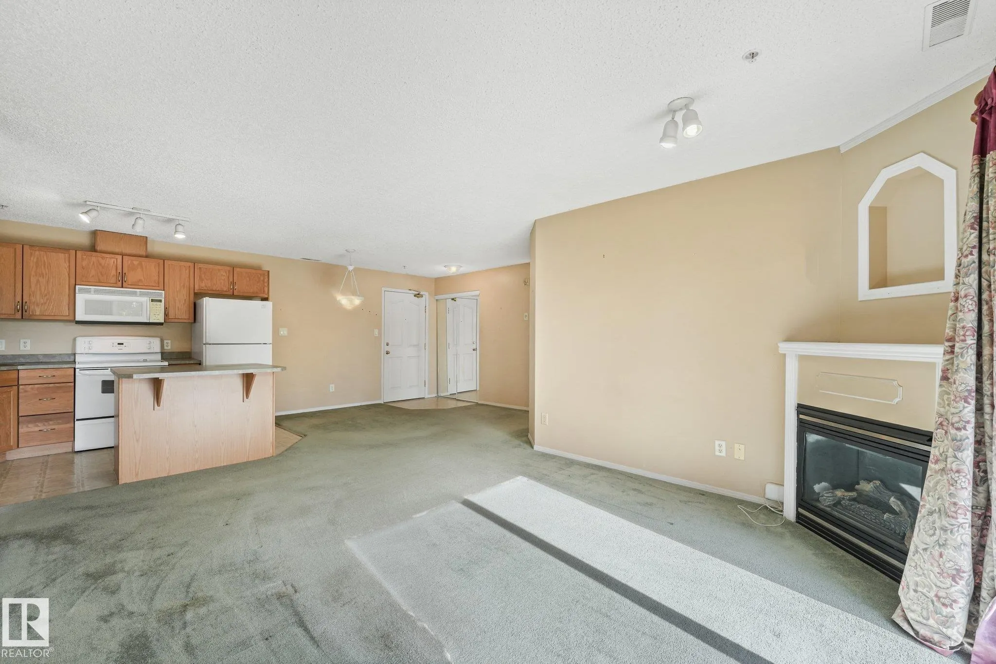 16303 95 Street