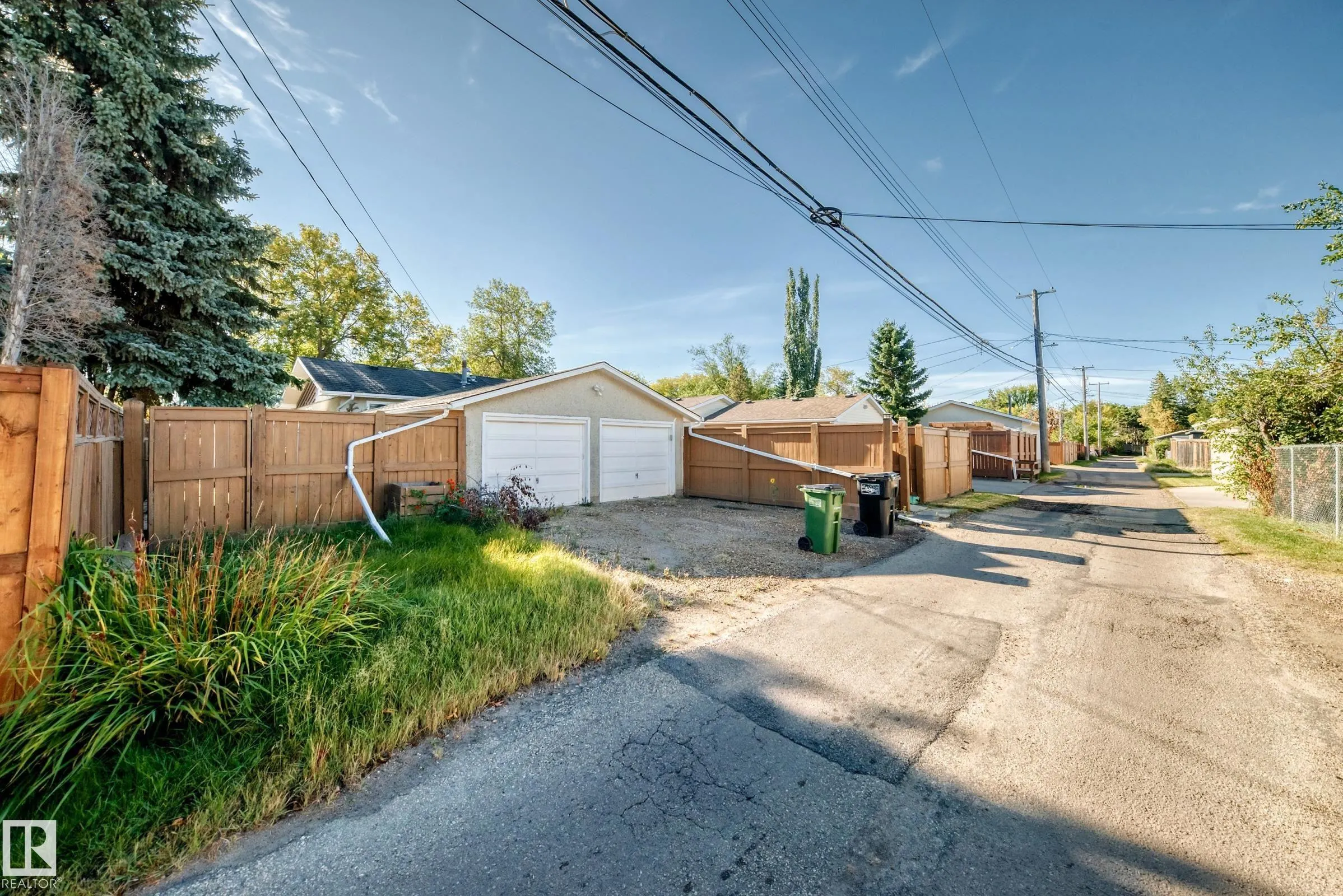 8814 160 Street