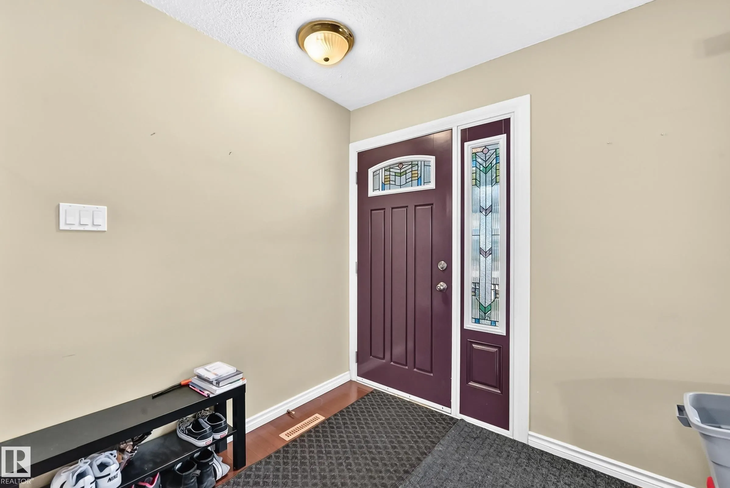 8814 160 Street