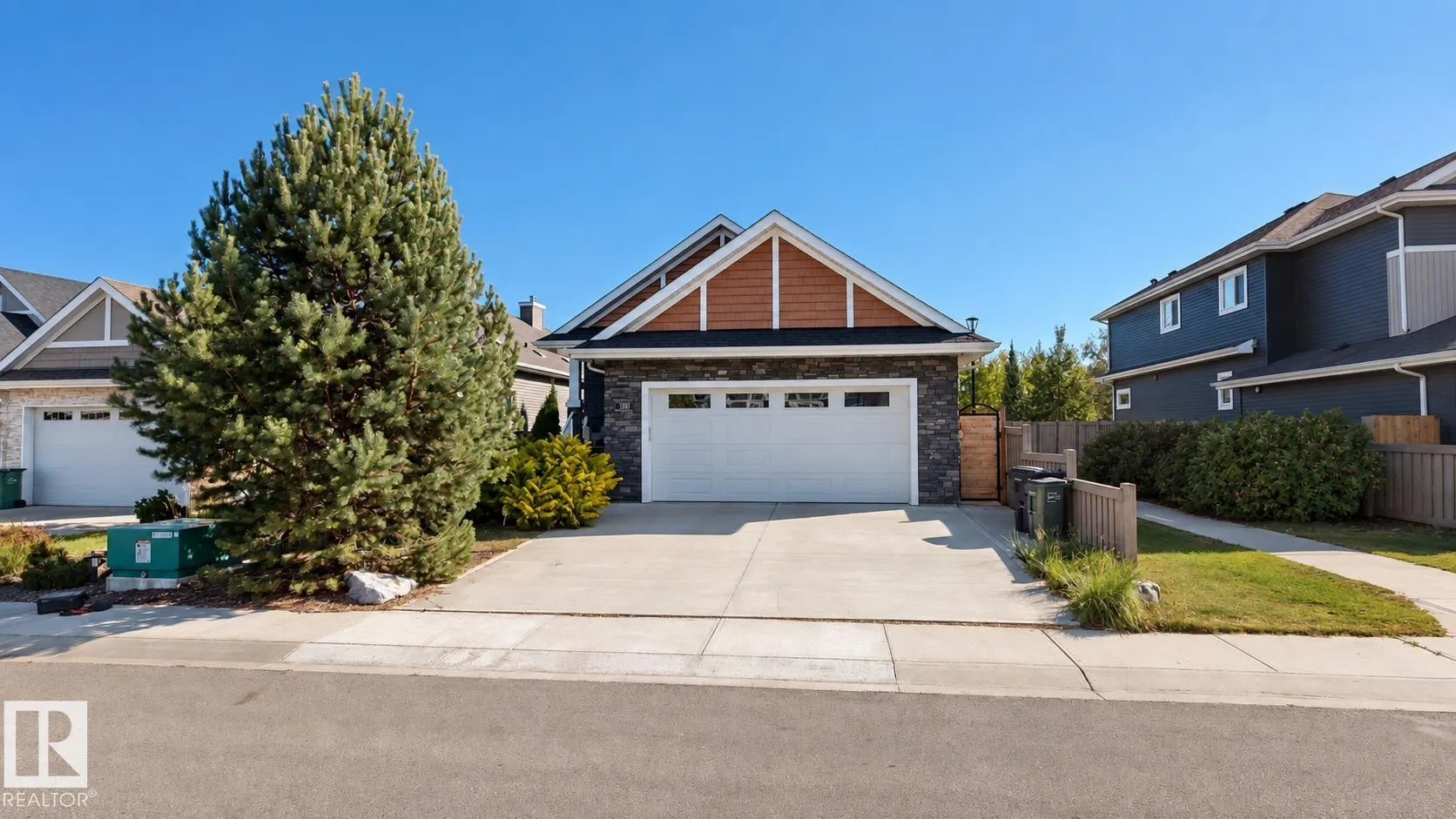 3381 CHICKADEE Drive