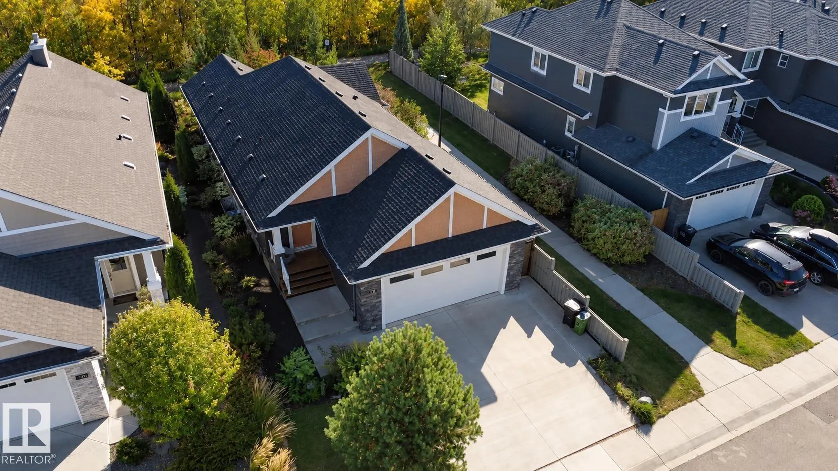 3381 CHICKADEE Drive