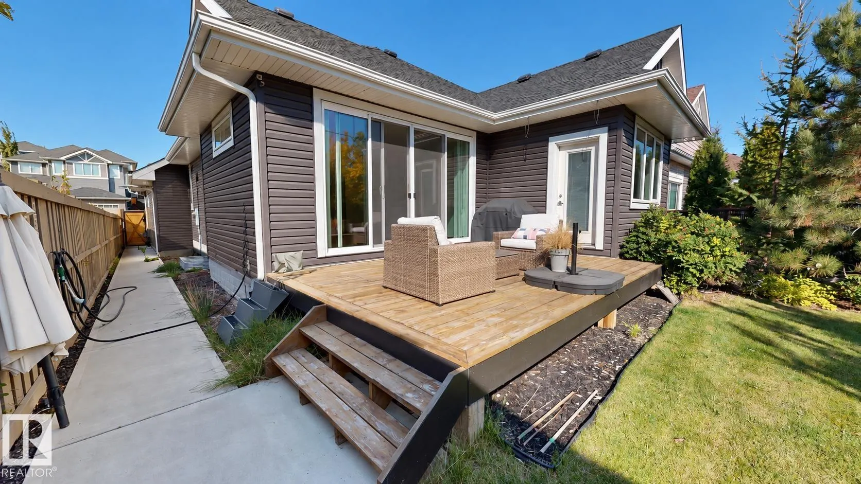3381 CHICKADEE Drive