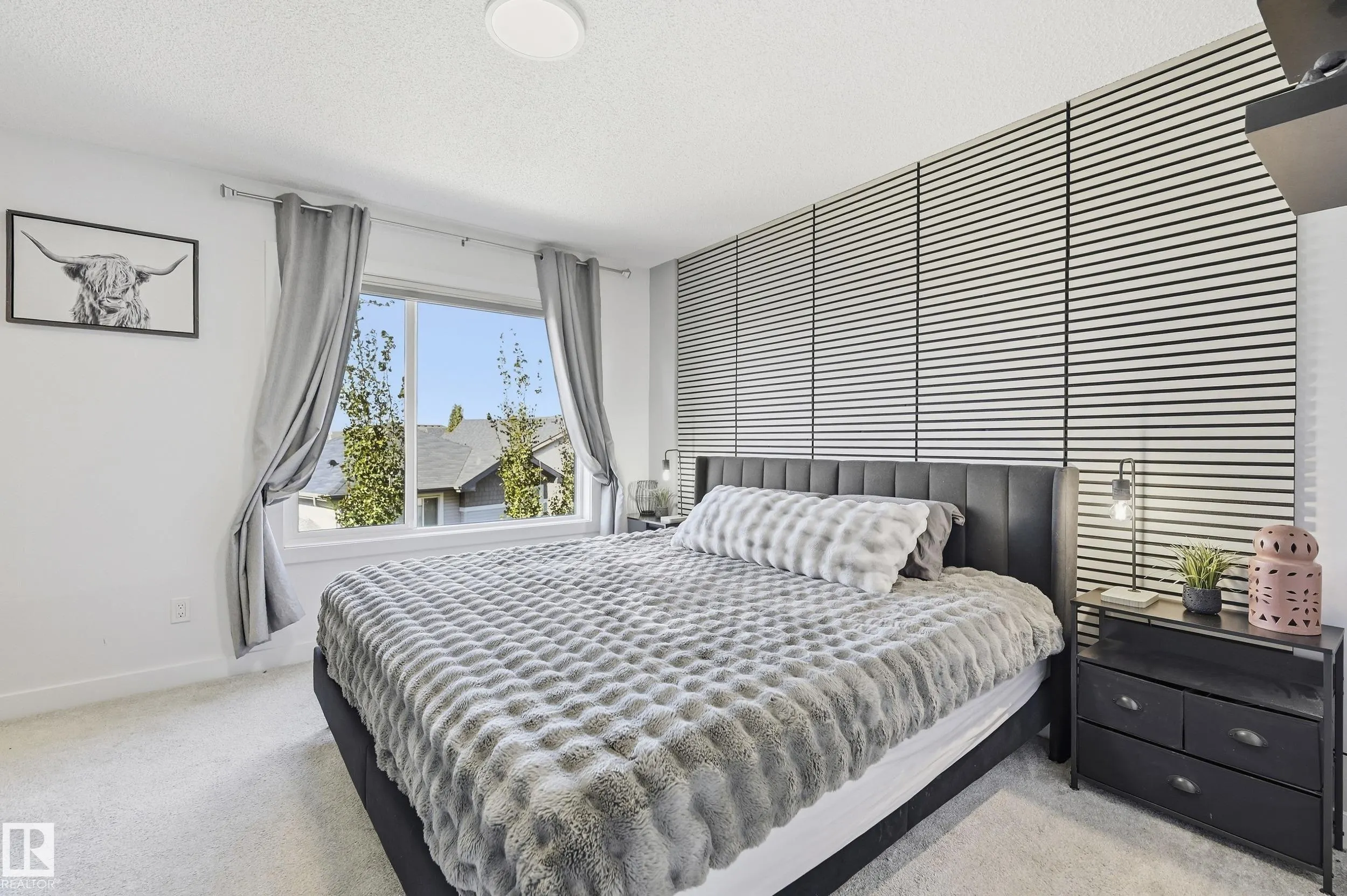 1010 RABBIT HILL Road