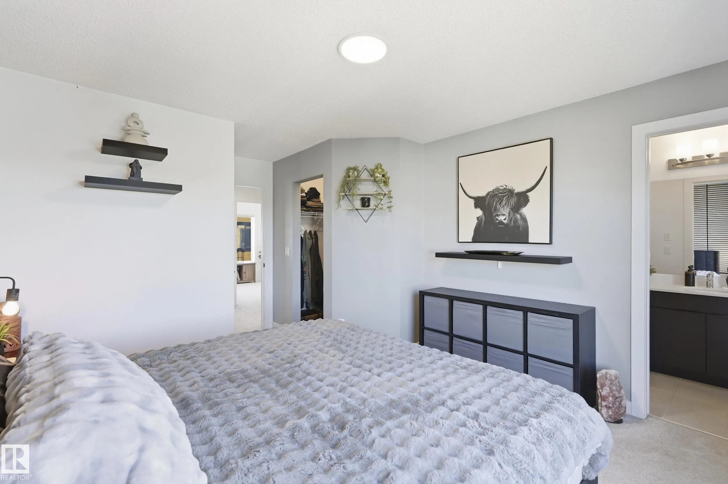1010 RABBIT HILL Road