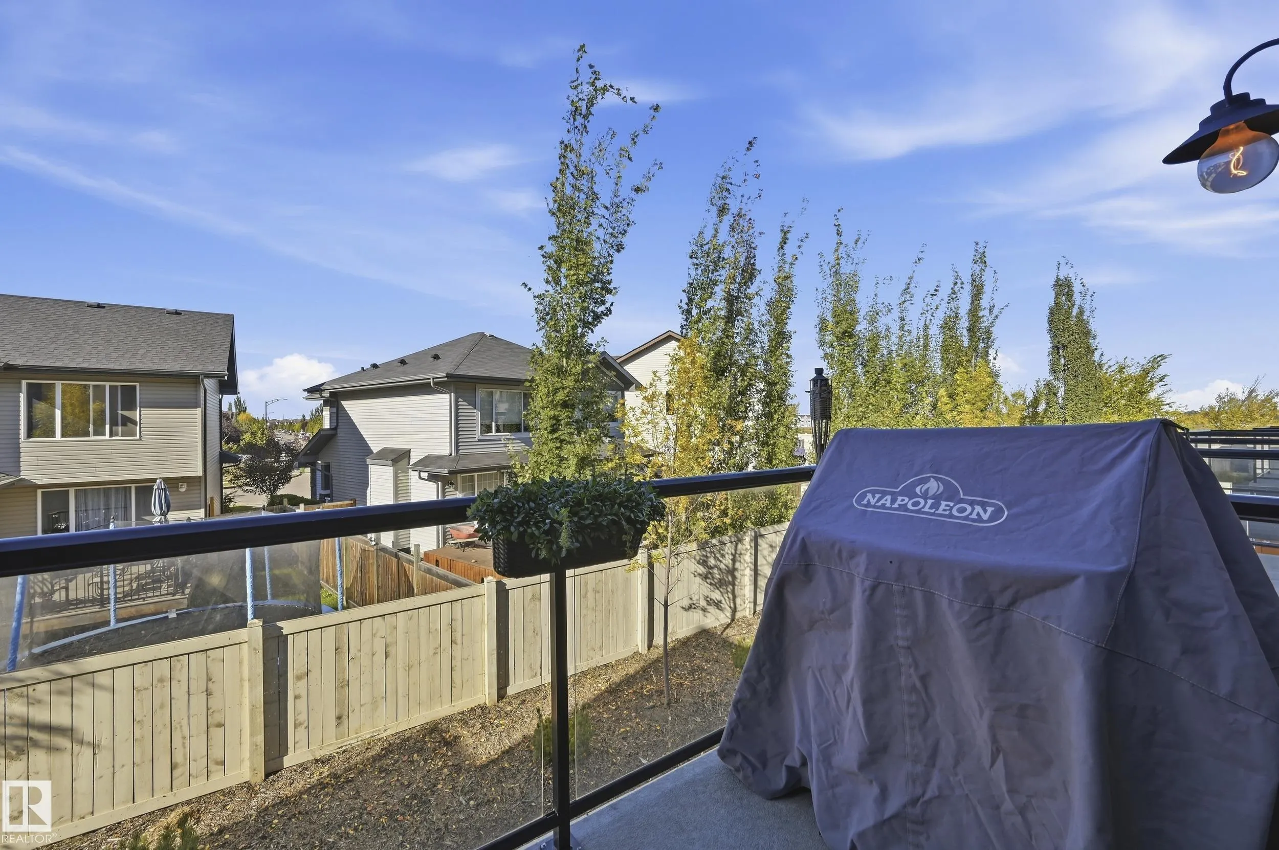 1010 RABBIT HILL Road