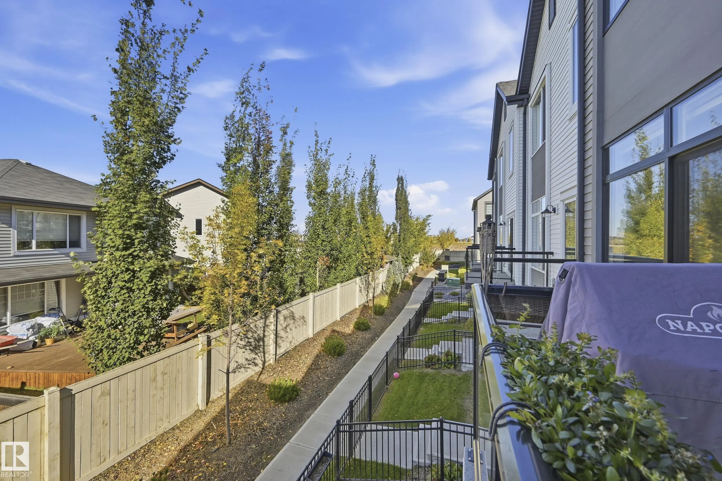 1010 RABBIT HILL Road