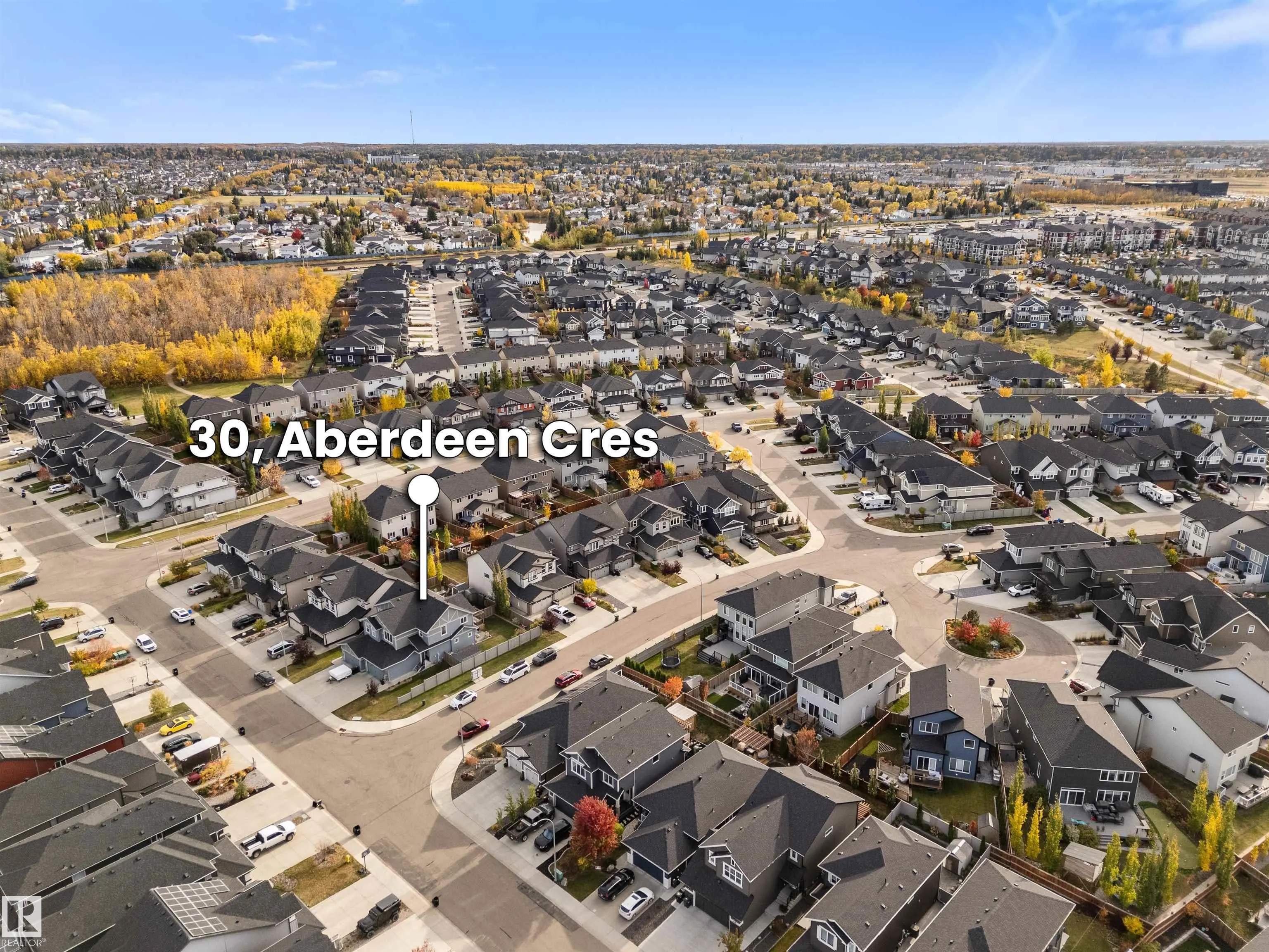 30 ABERDEEN Crescent