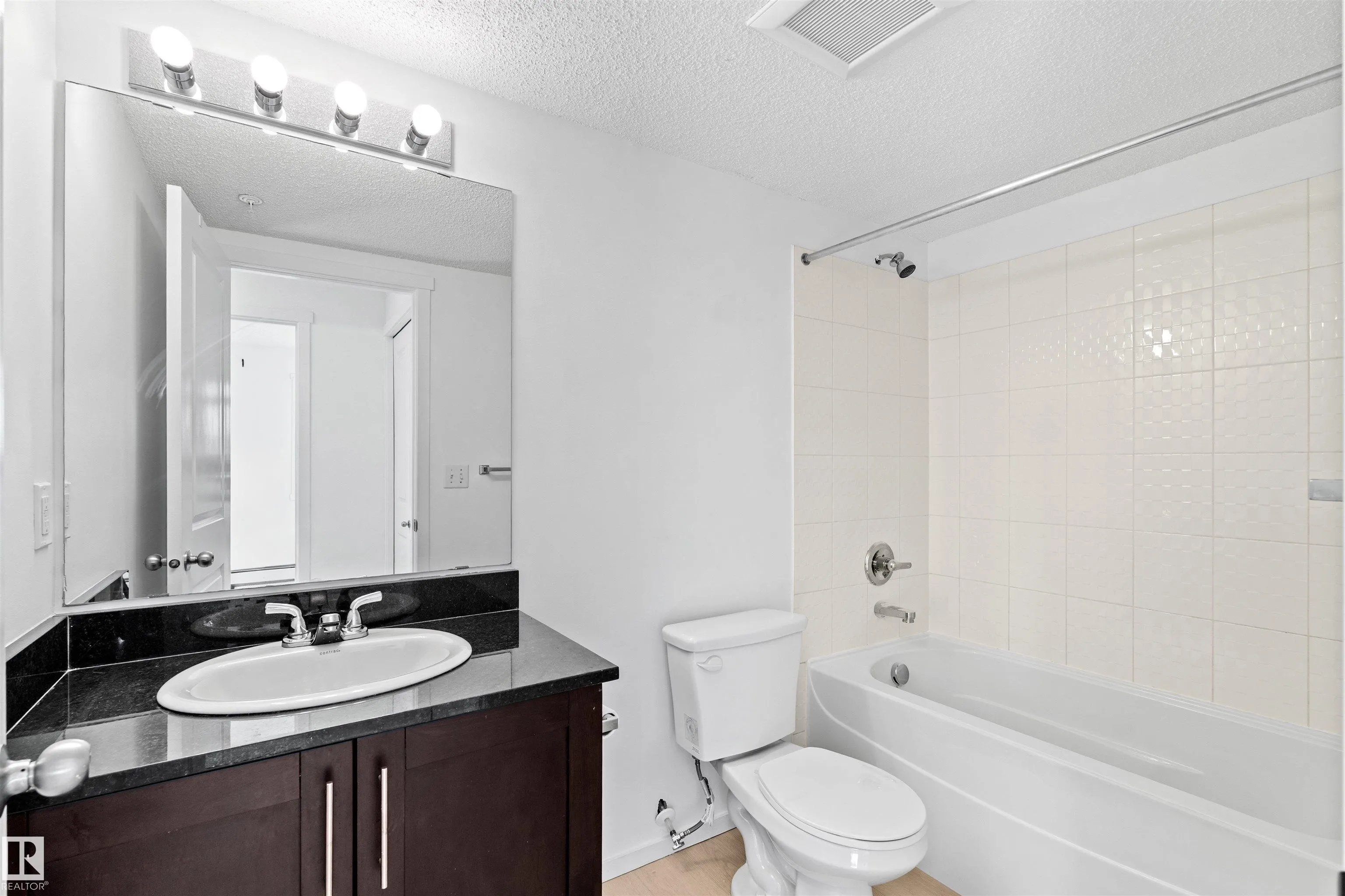 3315 JAMES MOWATT Trail