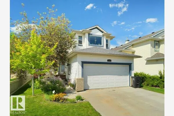 1476 MCMILLIAN Way