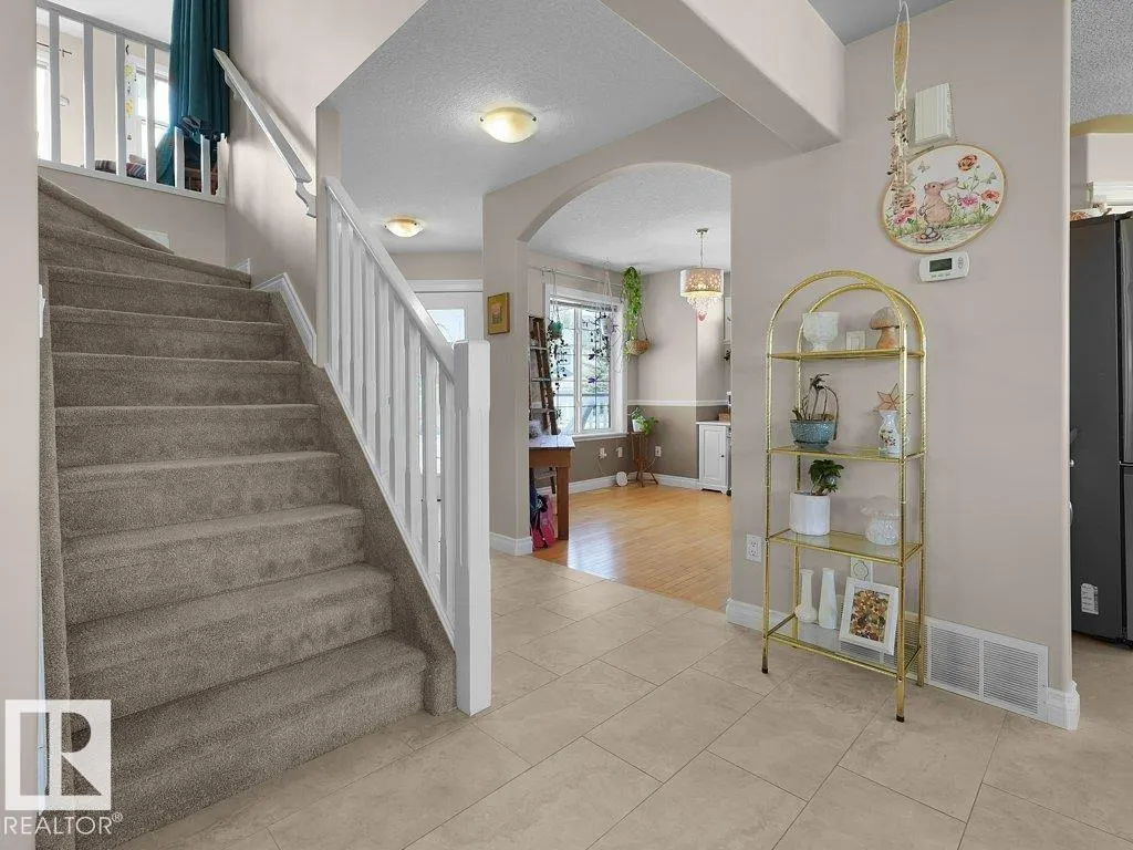 1476 MCMILLIAN Way