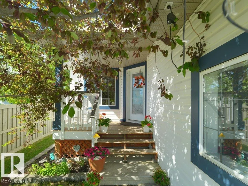 1476 MCMILLIAN Way