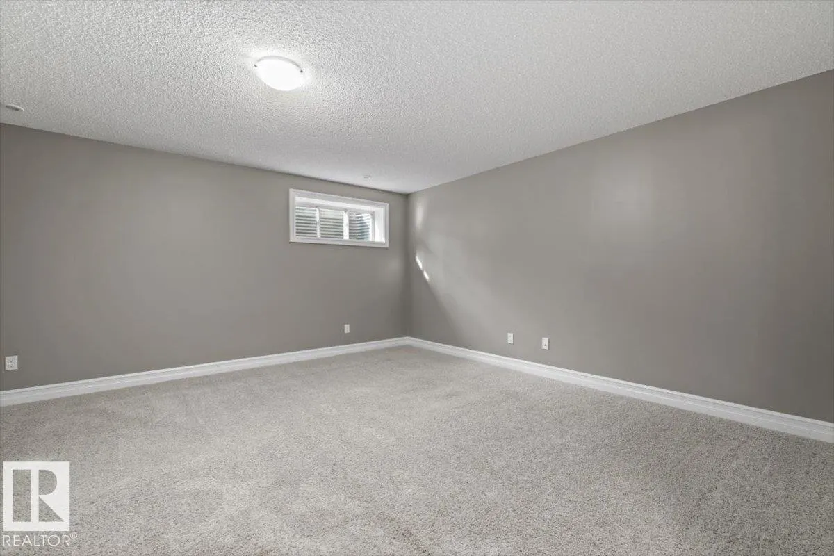 219 CHARLOTTE Way