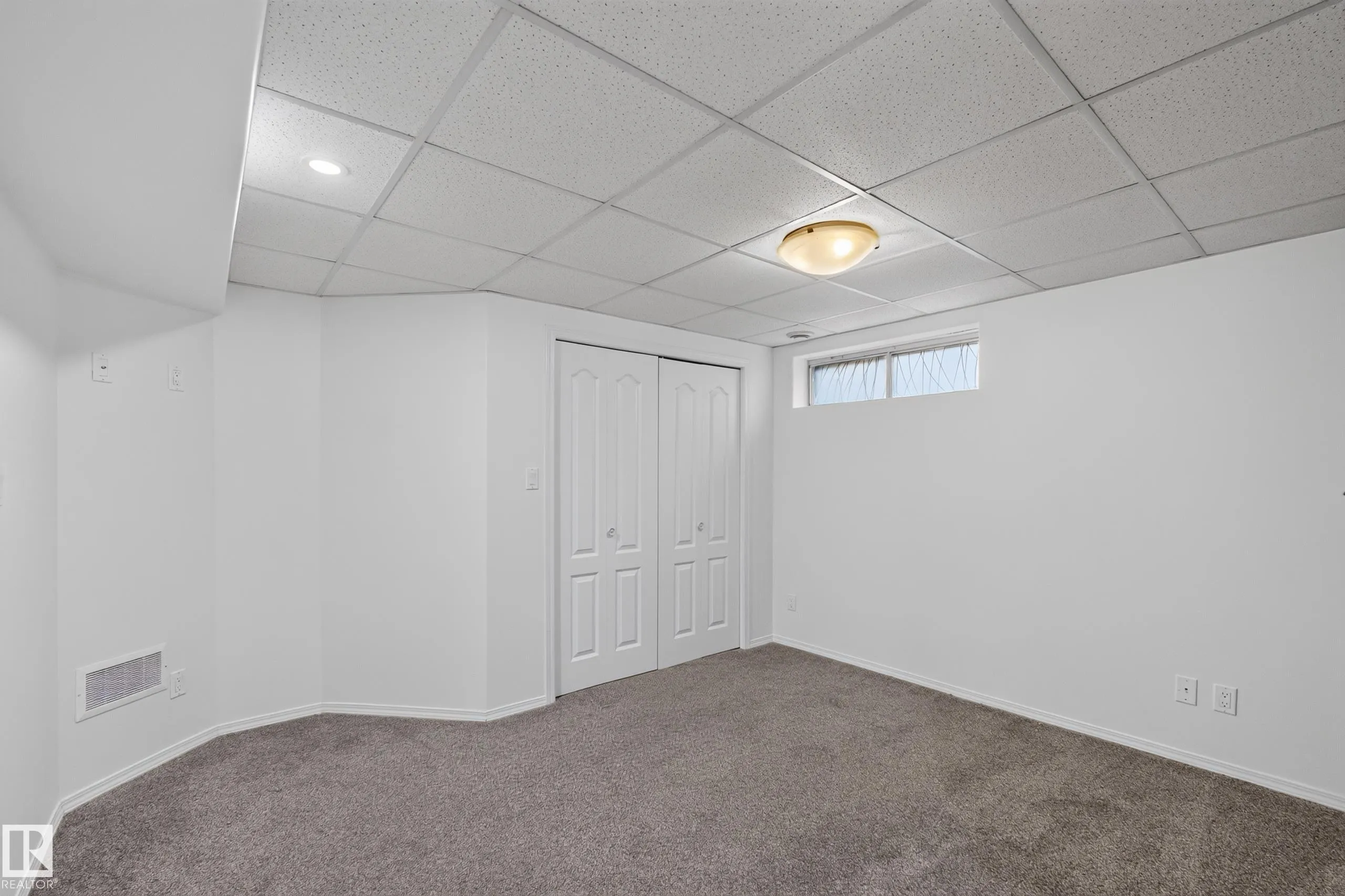 64 CRYSTAL Way