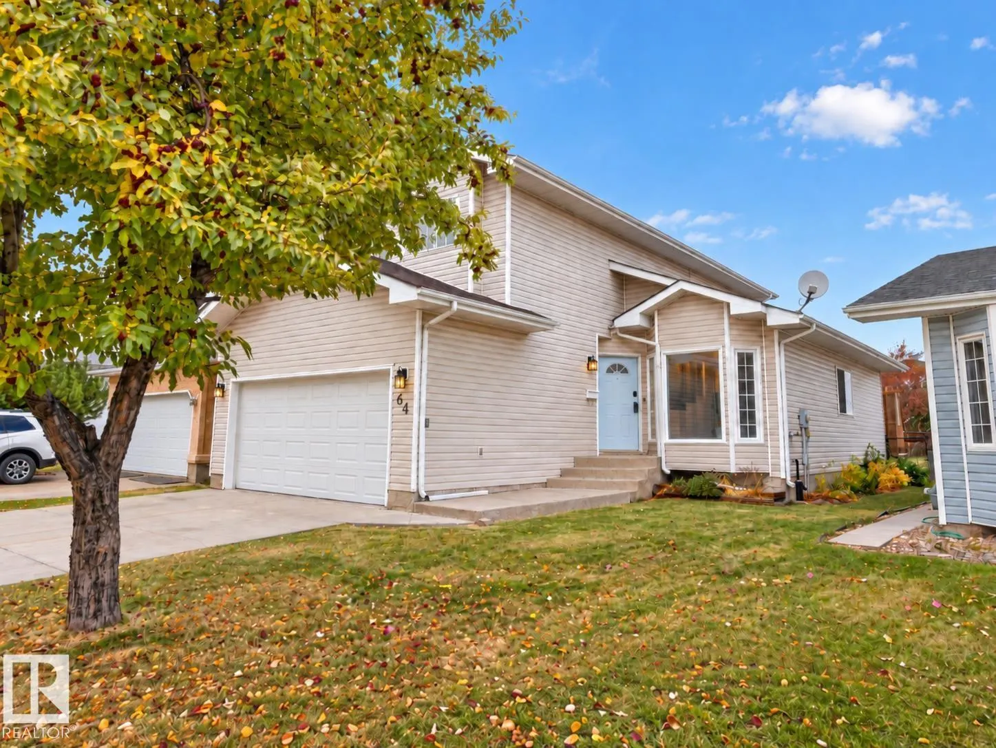 64 CRYSTAL Way
