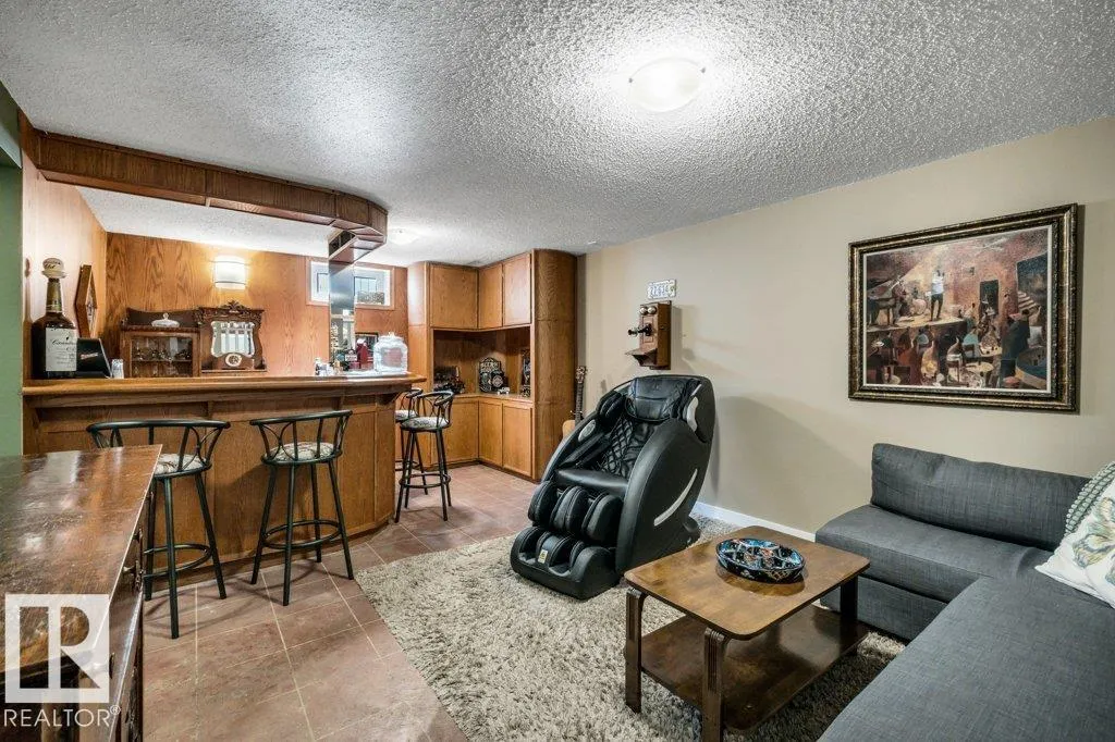 176 LAROSE Drive