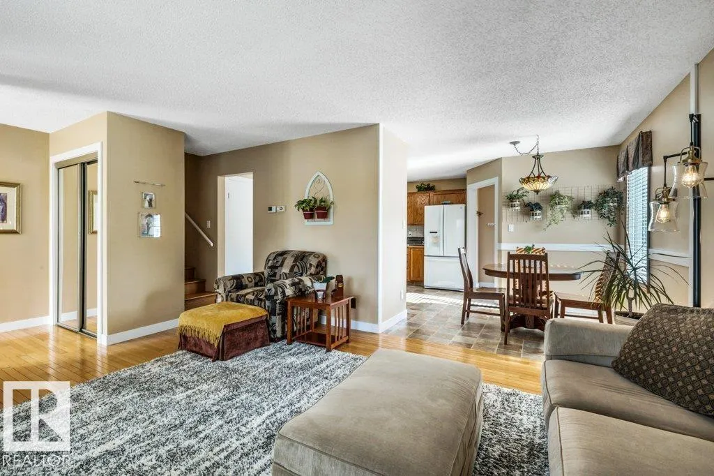 176 LAROSE Drive