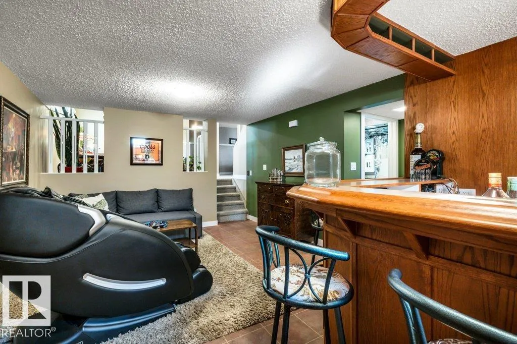 176 LAROSE Drive